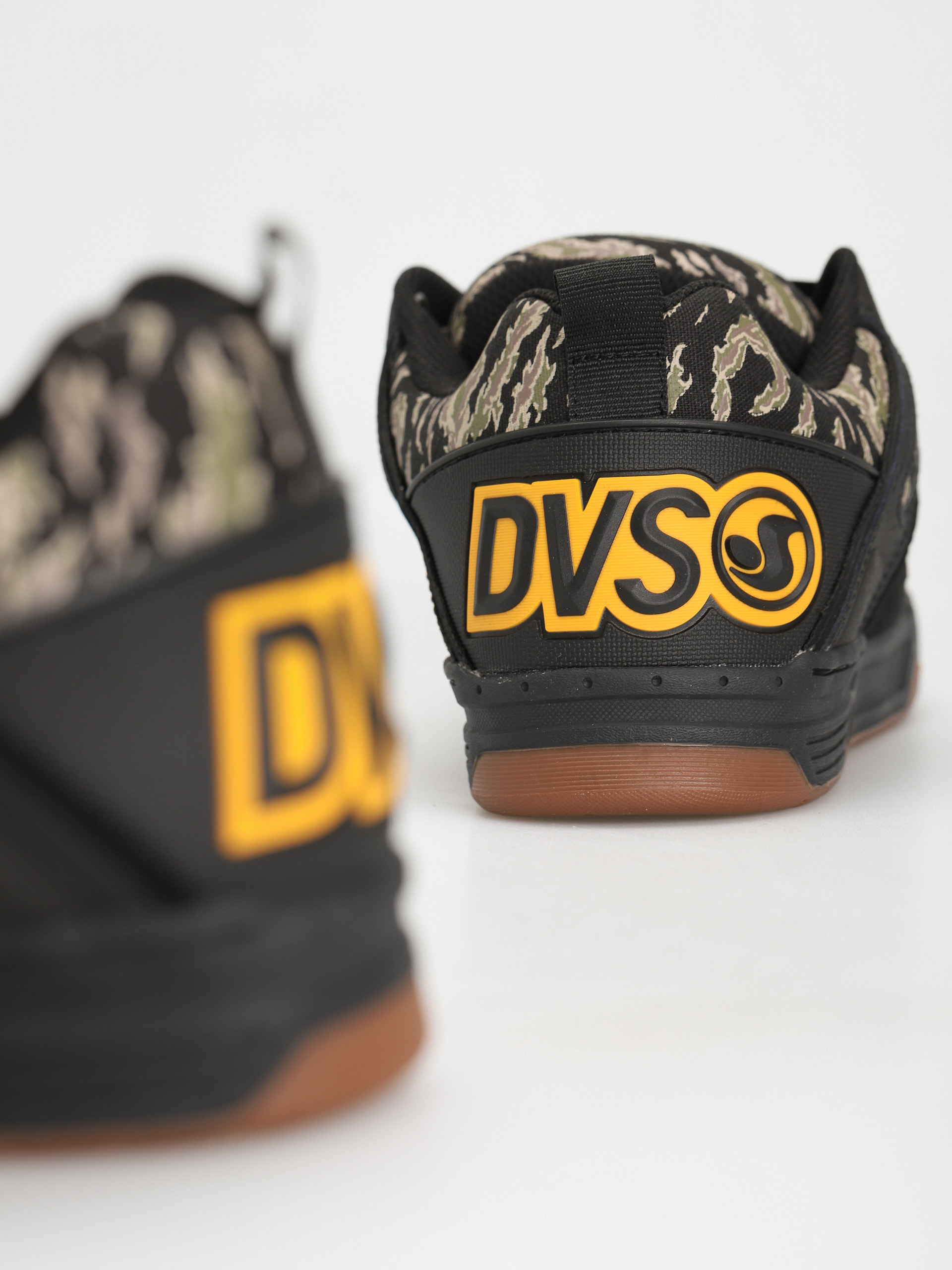 DVS Comanche Shoes (black jungle camo nubuck)