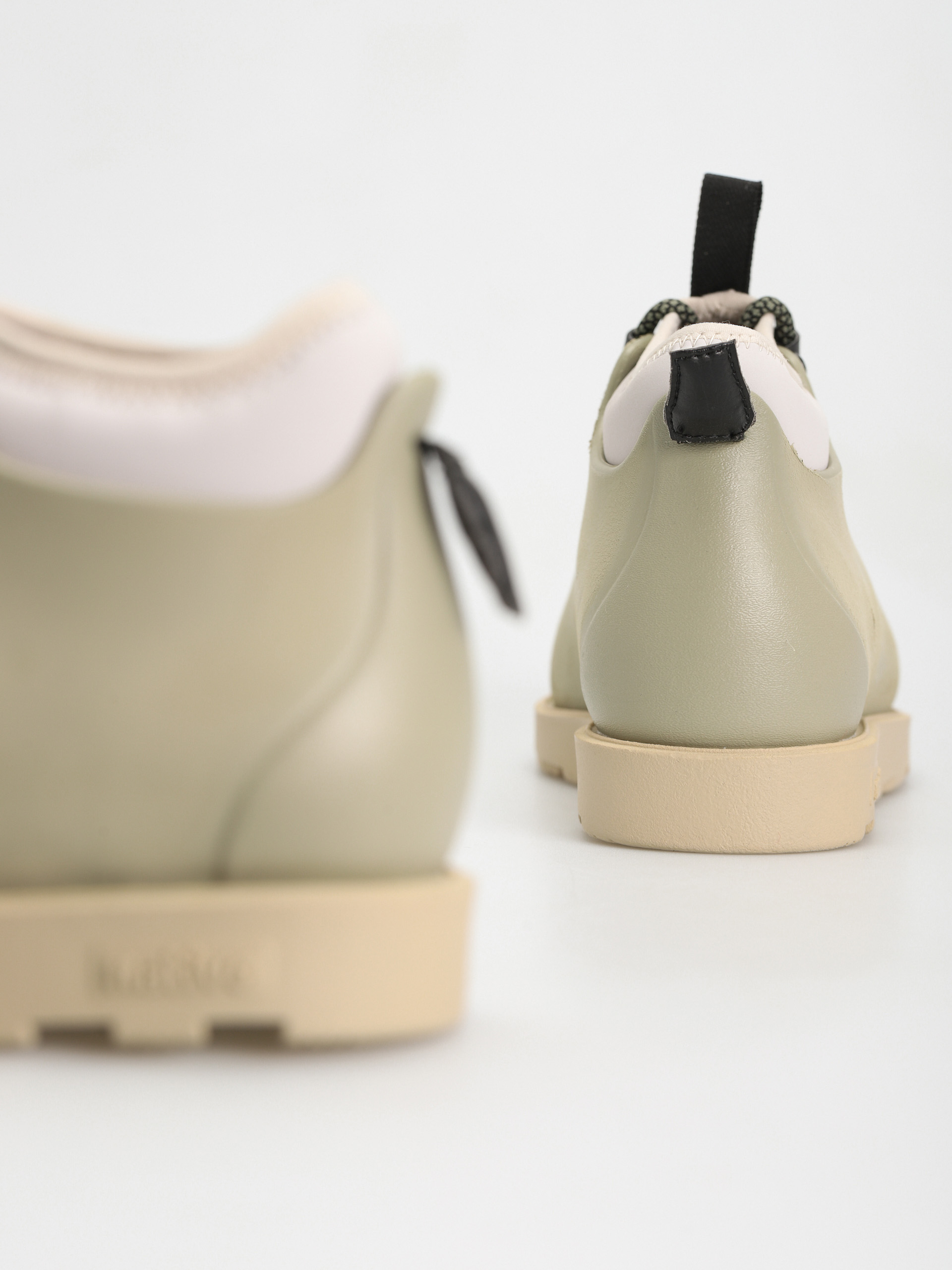 Native Fitzsimmons Citylite Winter shoes (elm green/soy beige/tundra grey/loch green laces)