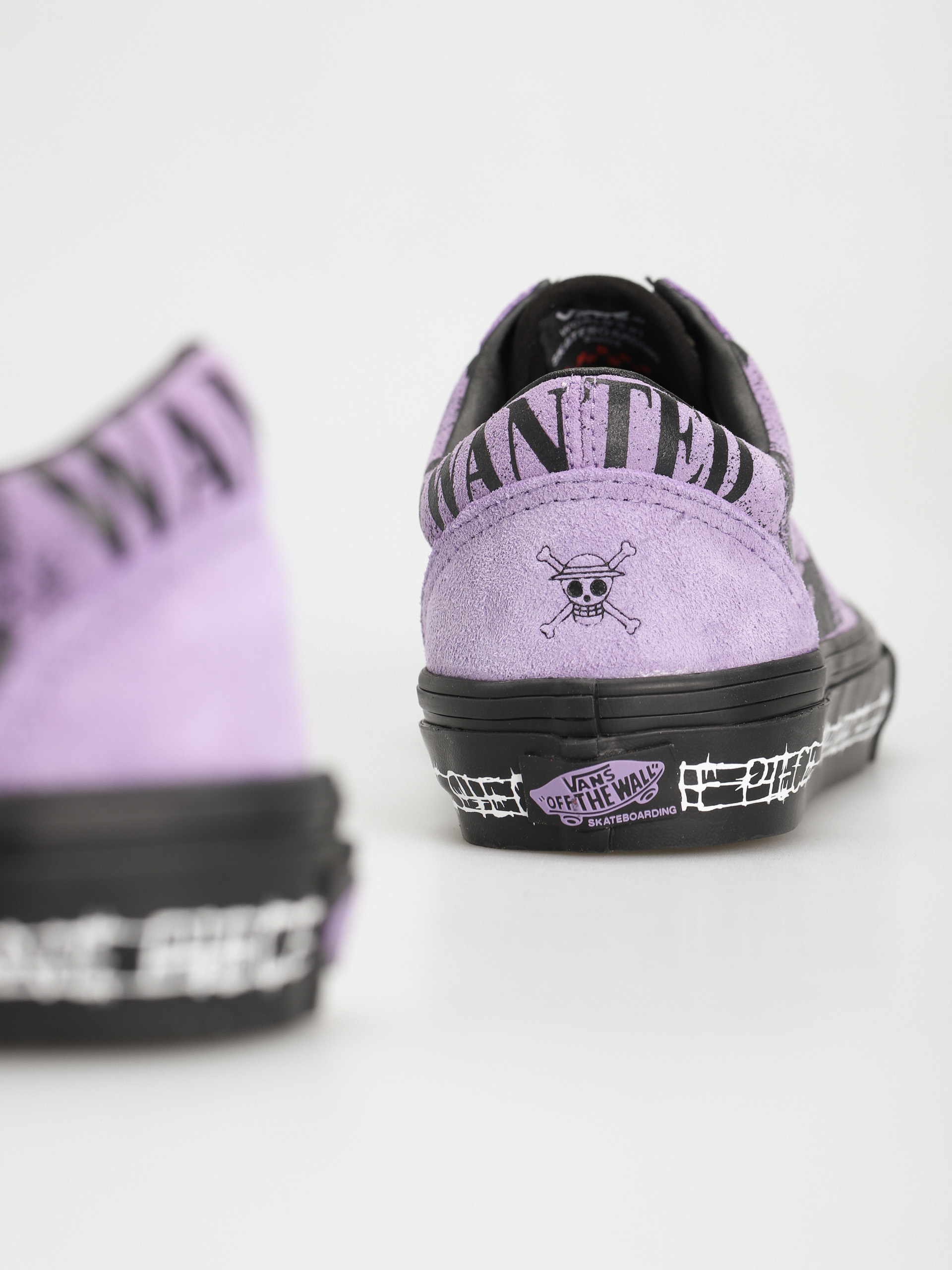 Vans X One Piece Skate Old Skool Shoes (wanted nico robin purple)