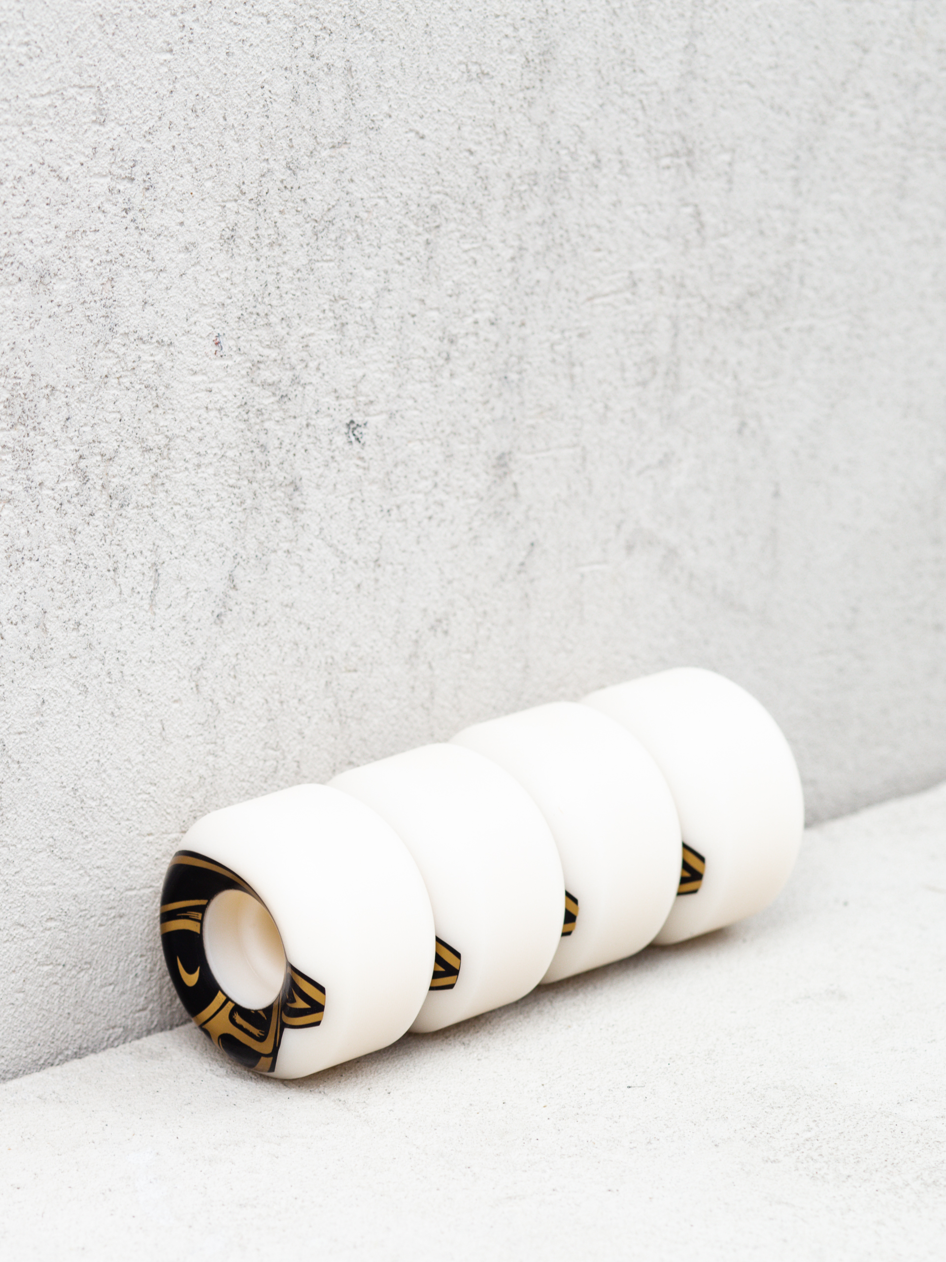 Pig Prime C Line Wheels (white/black/gold)