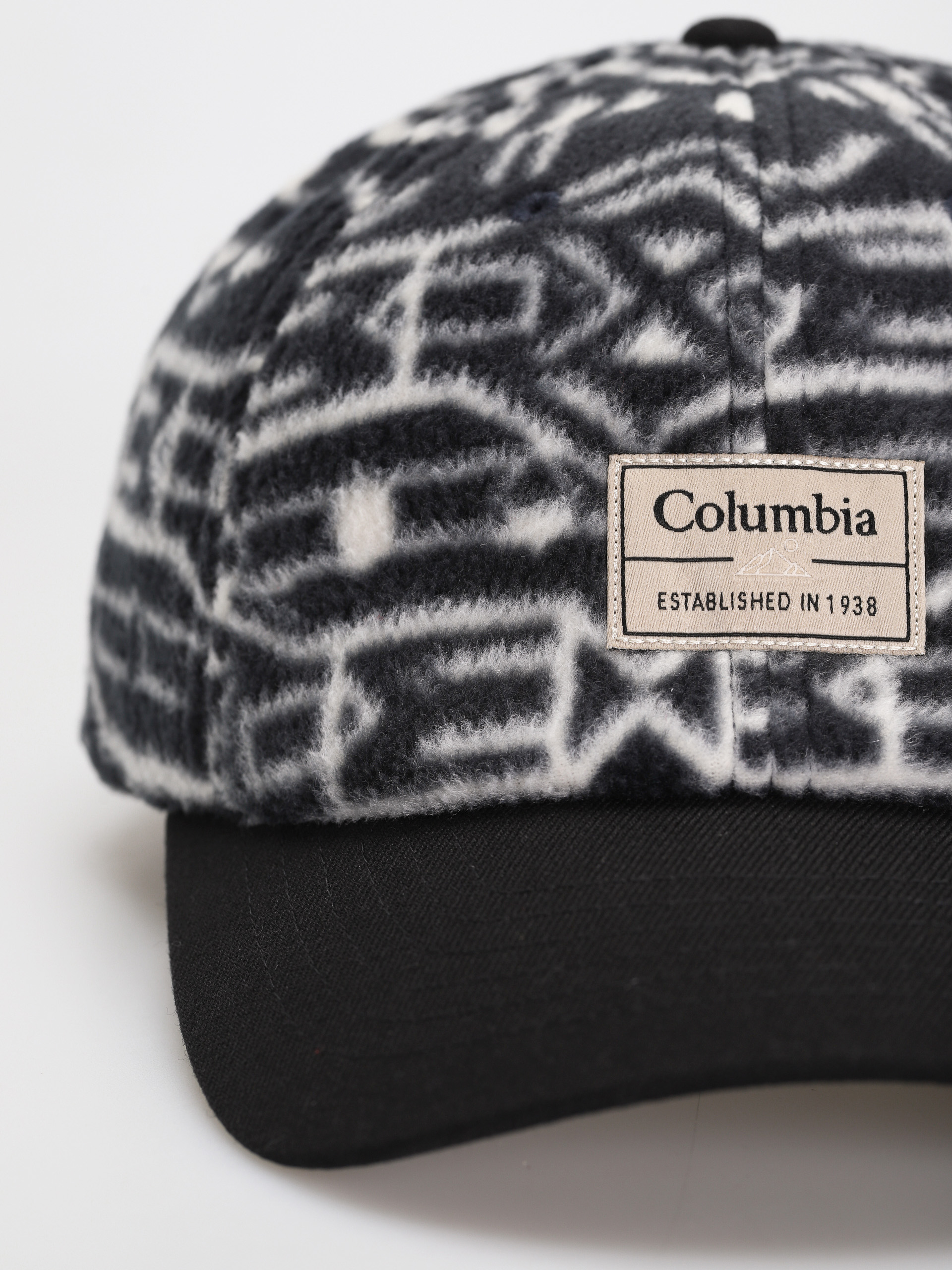 Columbia CSC II Fleece Ball Cap (black 80s strip)