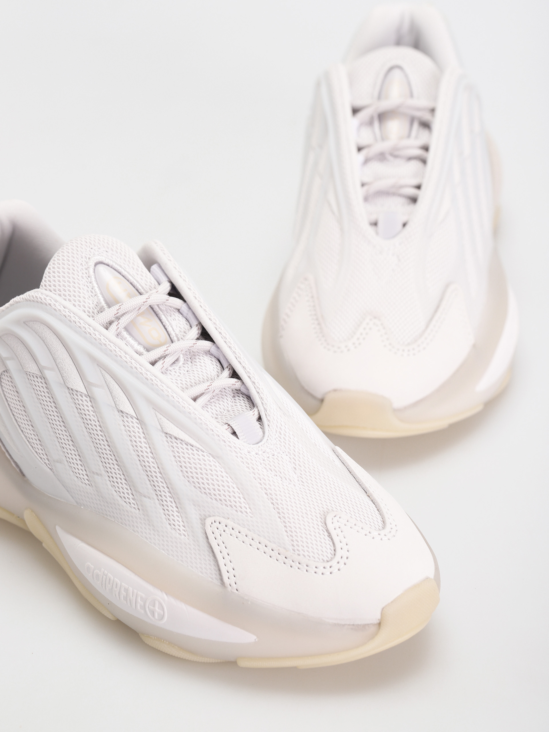 adidas Originals Ozrah Shoes Wmn (dshgry/dshgry/ecrtin)