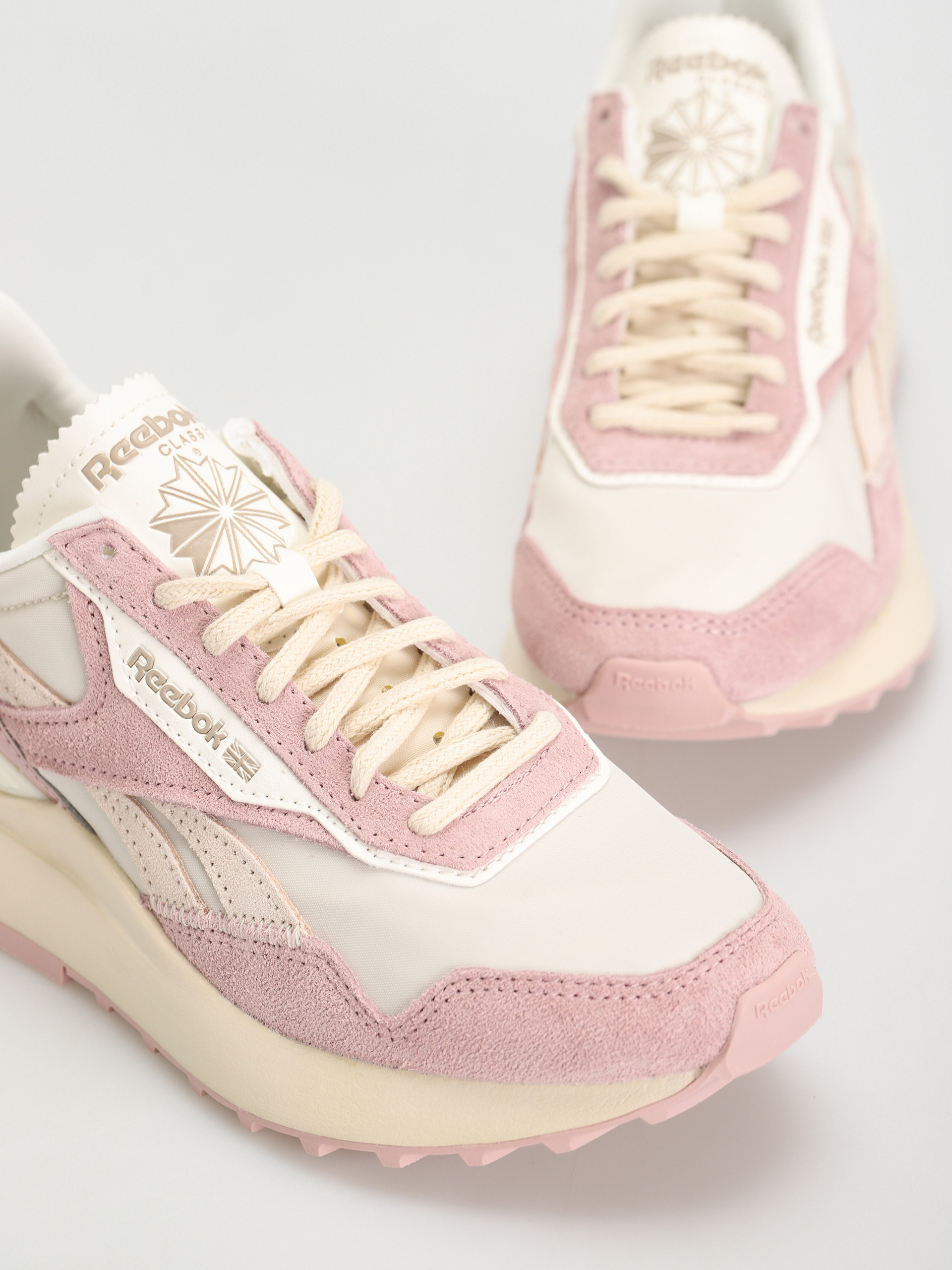 Reebok Classic Leather Legacy Shoes Wmn (smoros/alabas/chalk)