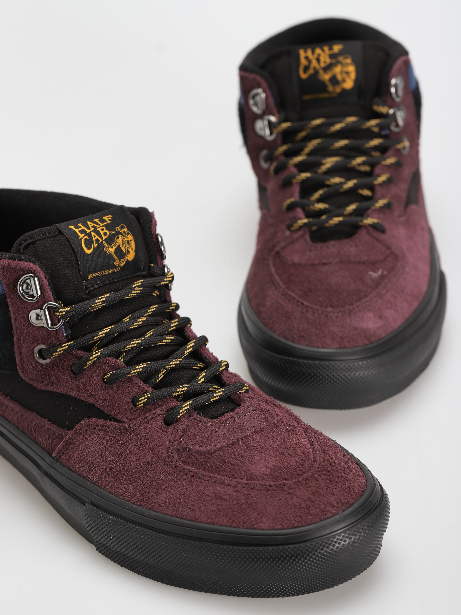 Vans Skate Half Cab Shoes (outdoor purple/black)