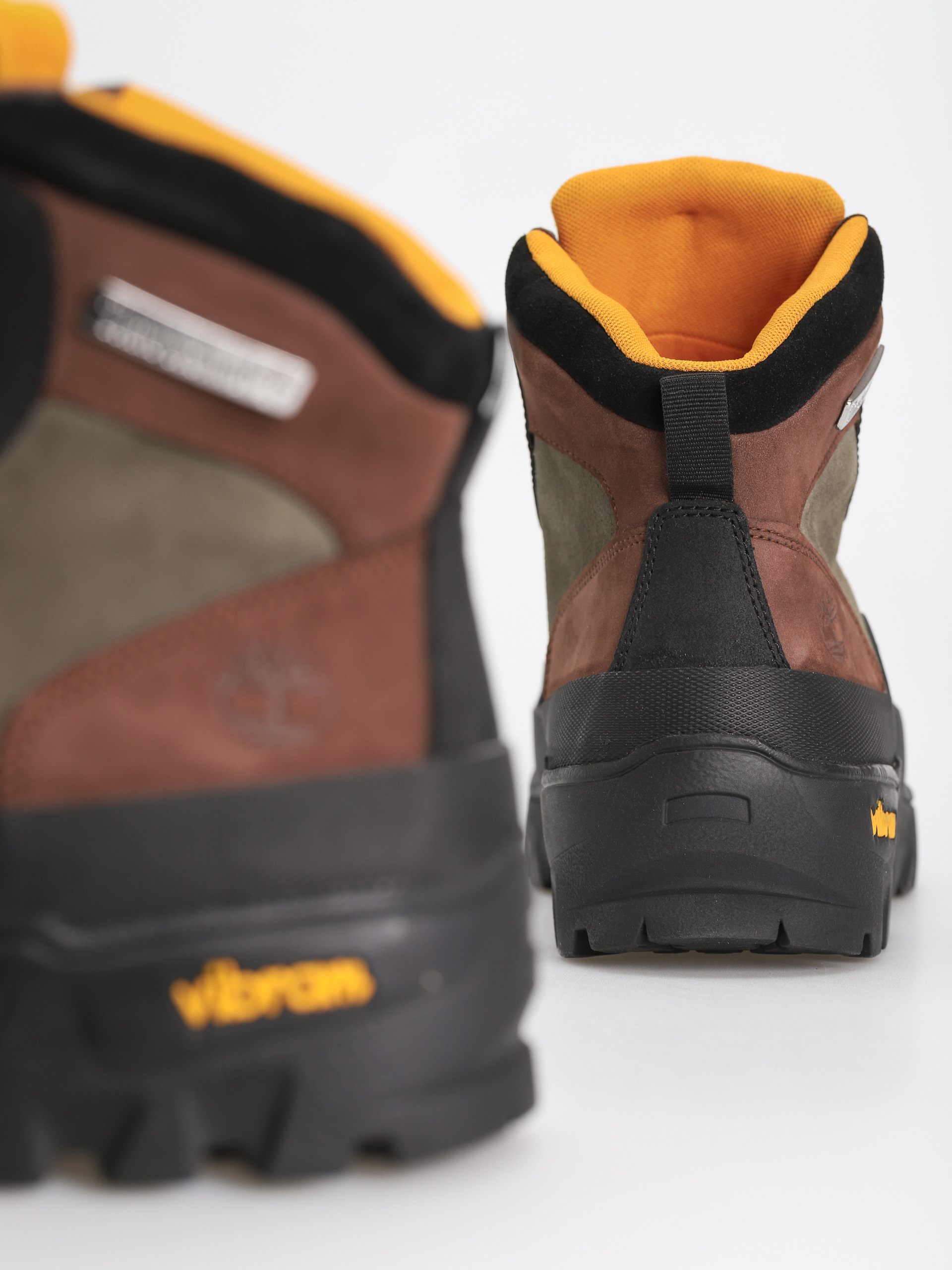 Timberland Vibram Euro Hiker Wp Shoes (dark brown nubuck)