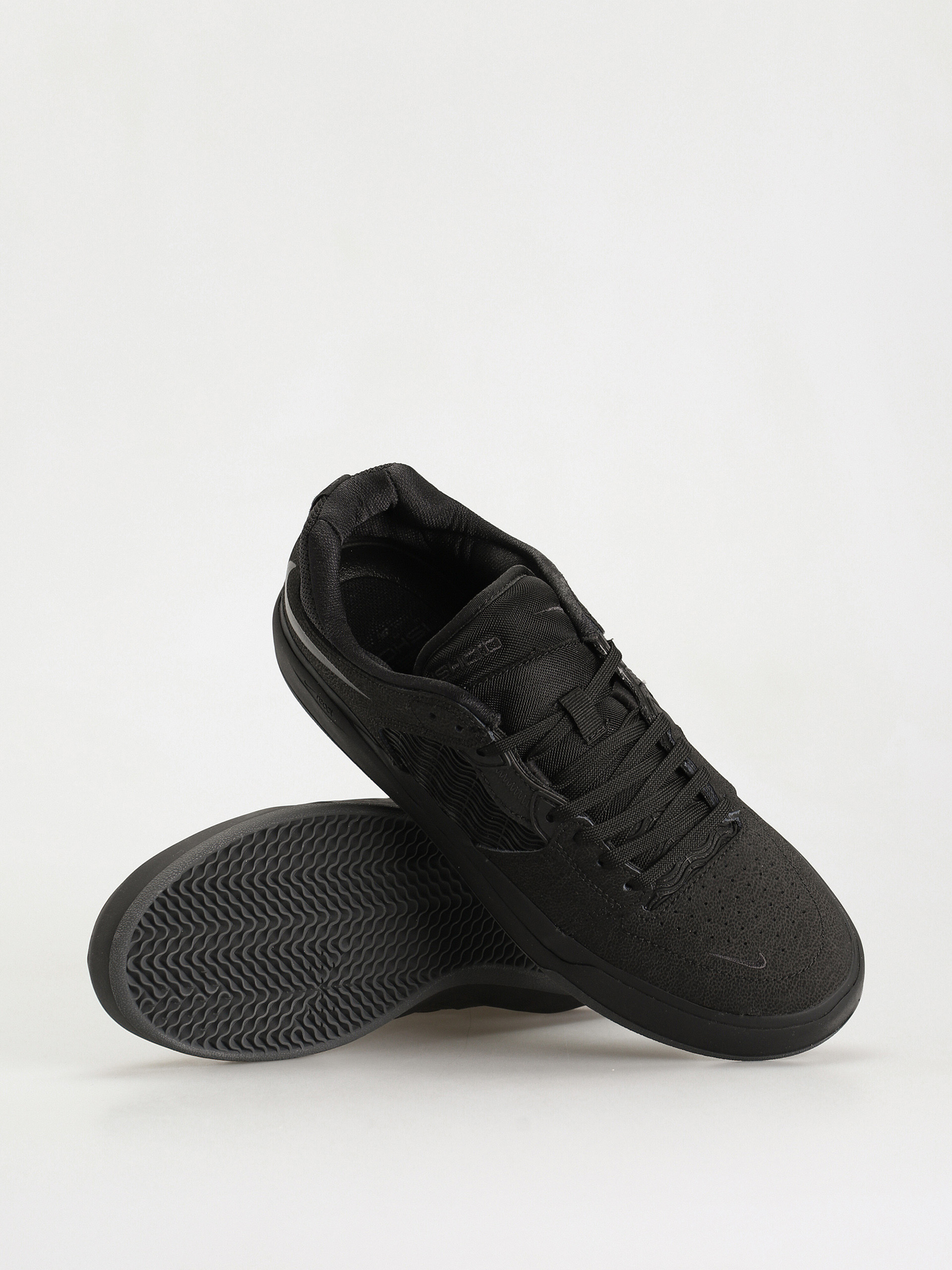 Nike SB Ishod Prm Shoes (black/black black black)