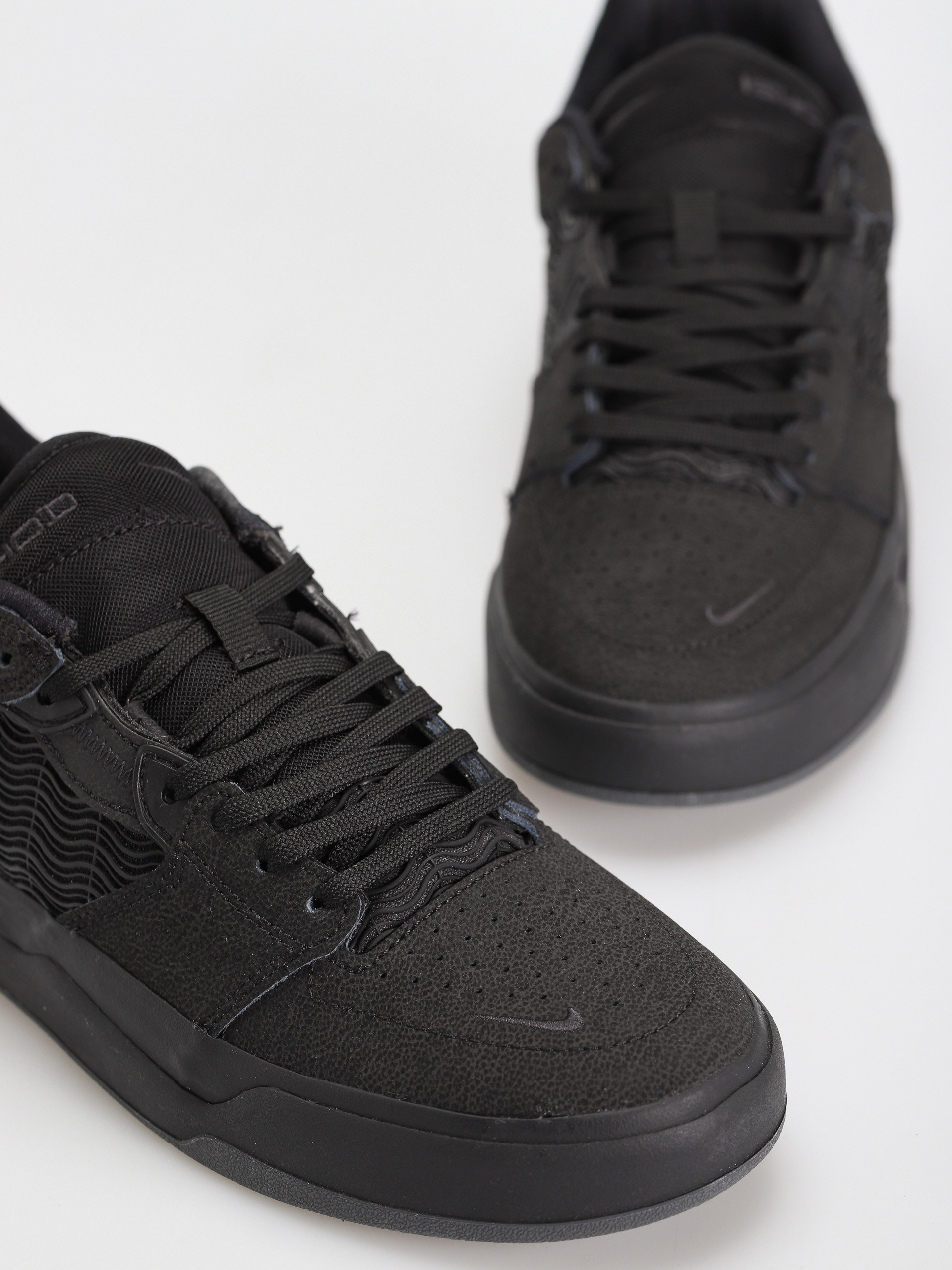Nike SB Ishod Prm Shoes (black/black black black)