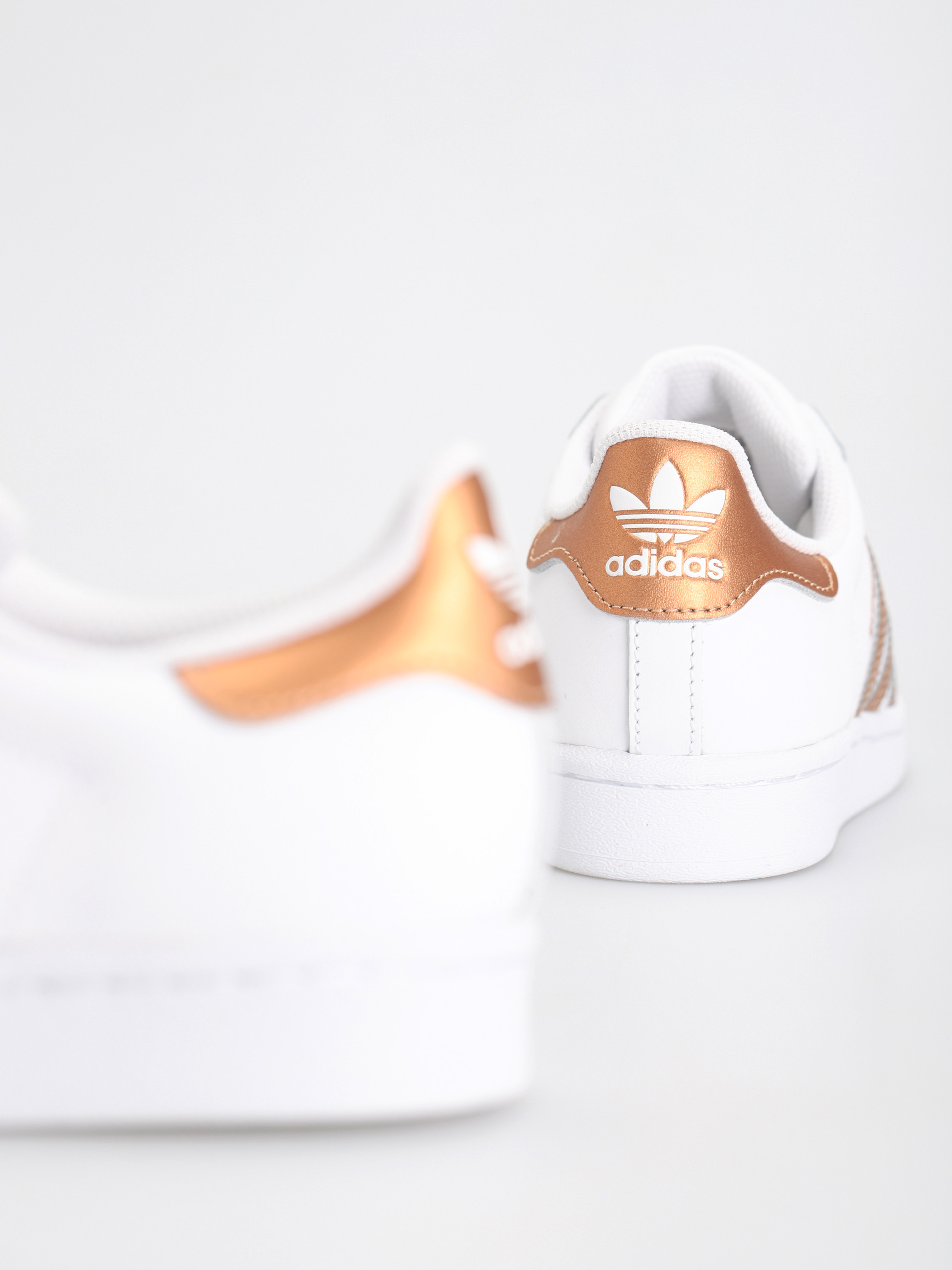 adidas Originals Superstar Schuhe Wmn (ftwwht/coppmt/cblack)