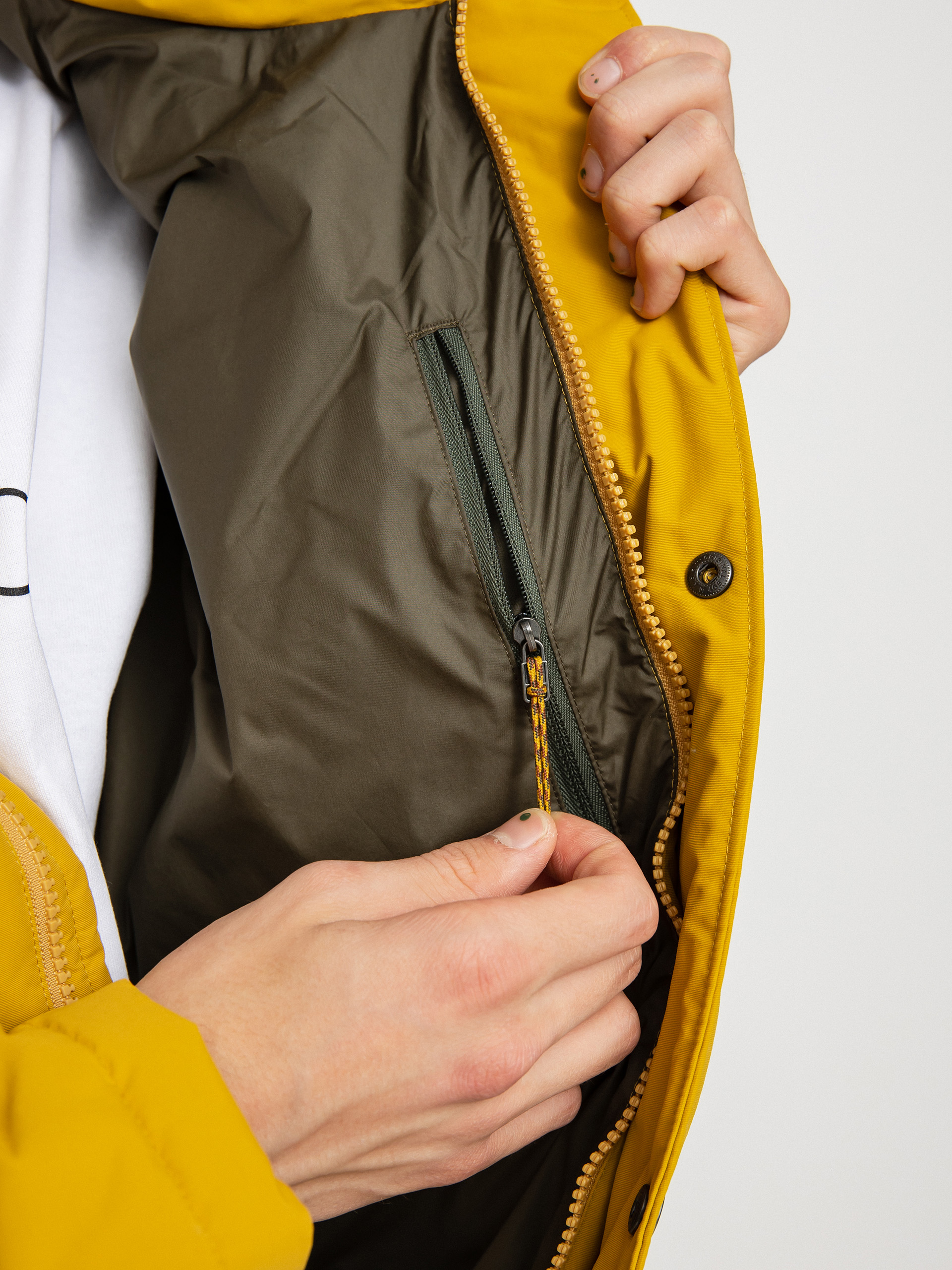 Patagonia Downdrift Jacket (cabin gold)