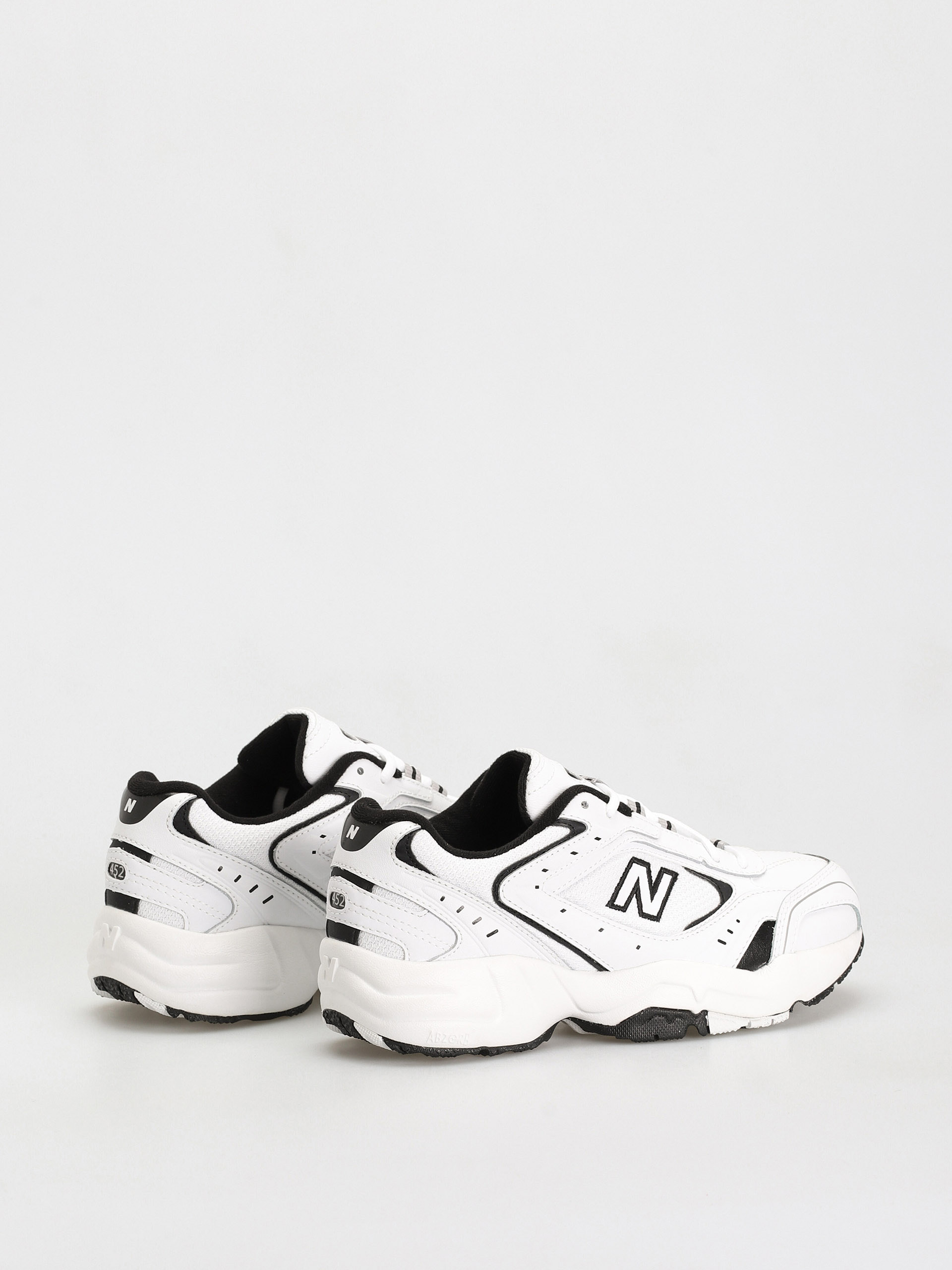 New Balance 452 Schuhe Wmn (white/black)