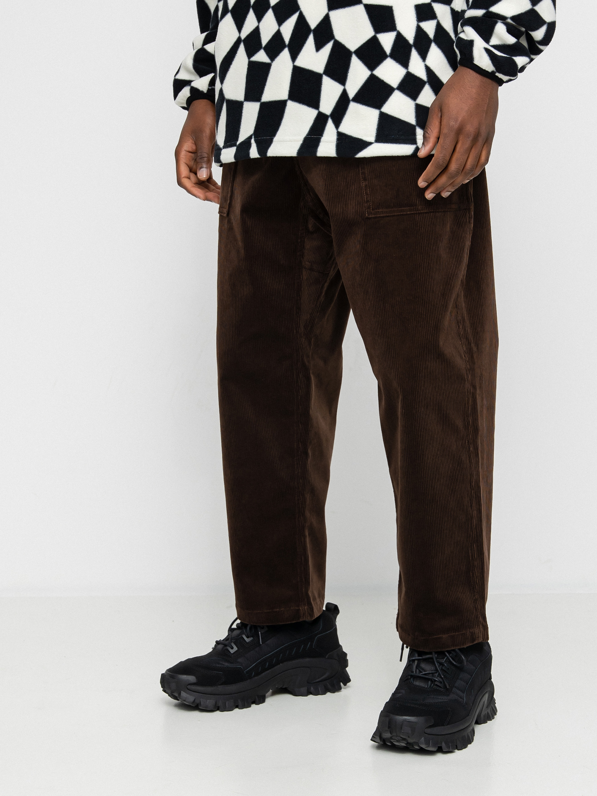 Gramicci Corduroy Loose Tapered Pants (dark brown)