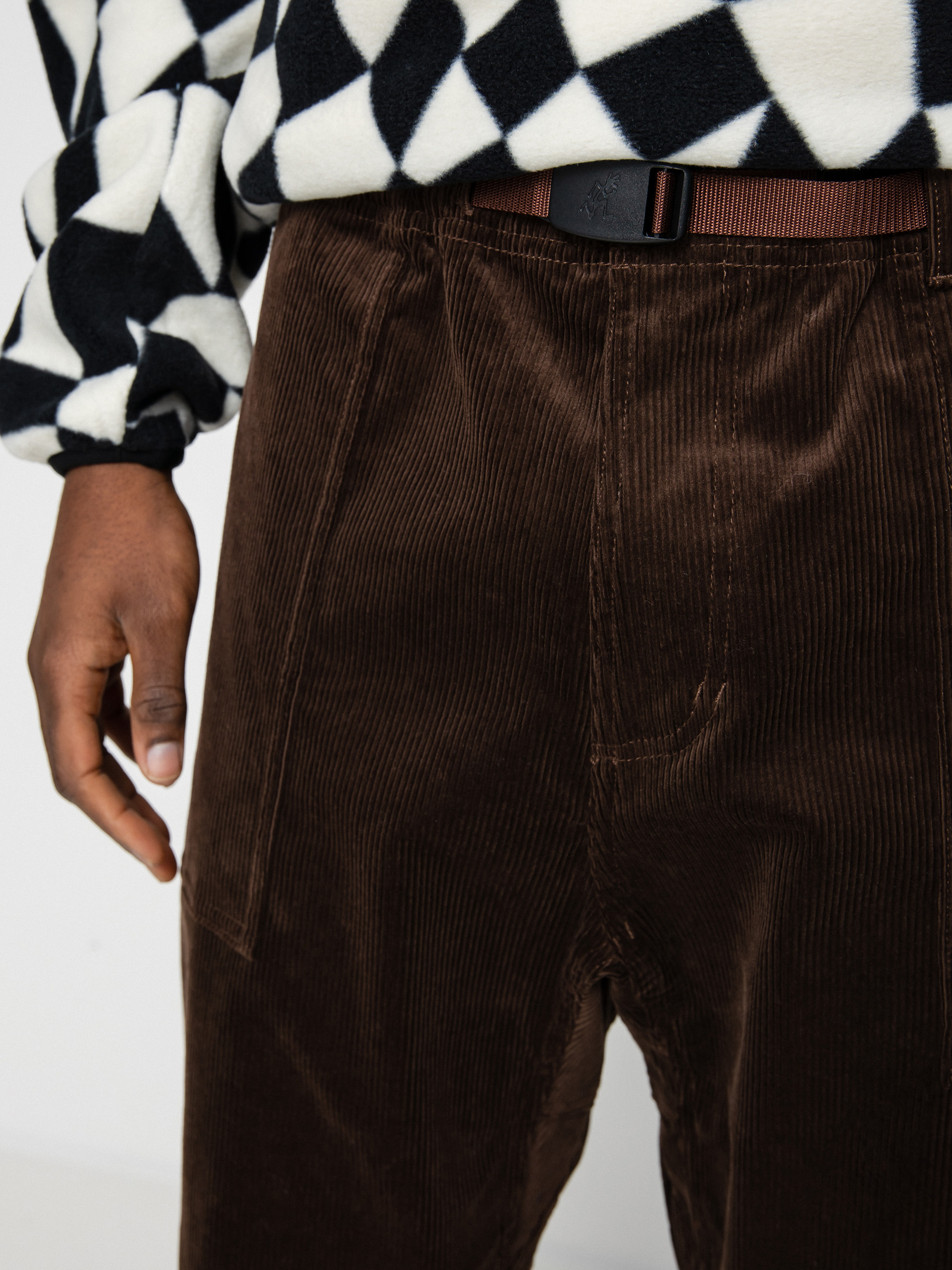 Gramicci Corduroy Loose Tapered Pants (dark brown)