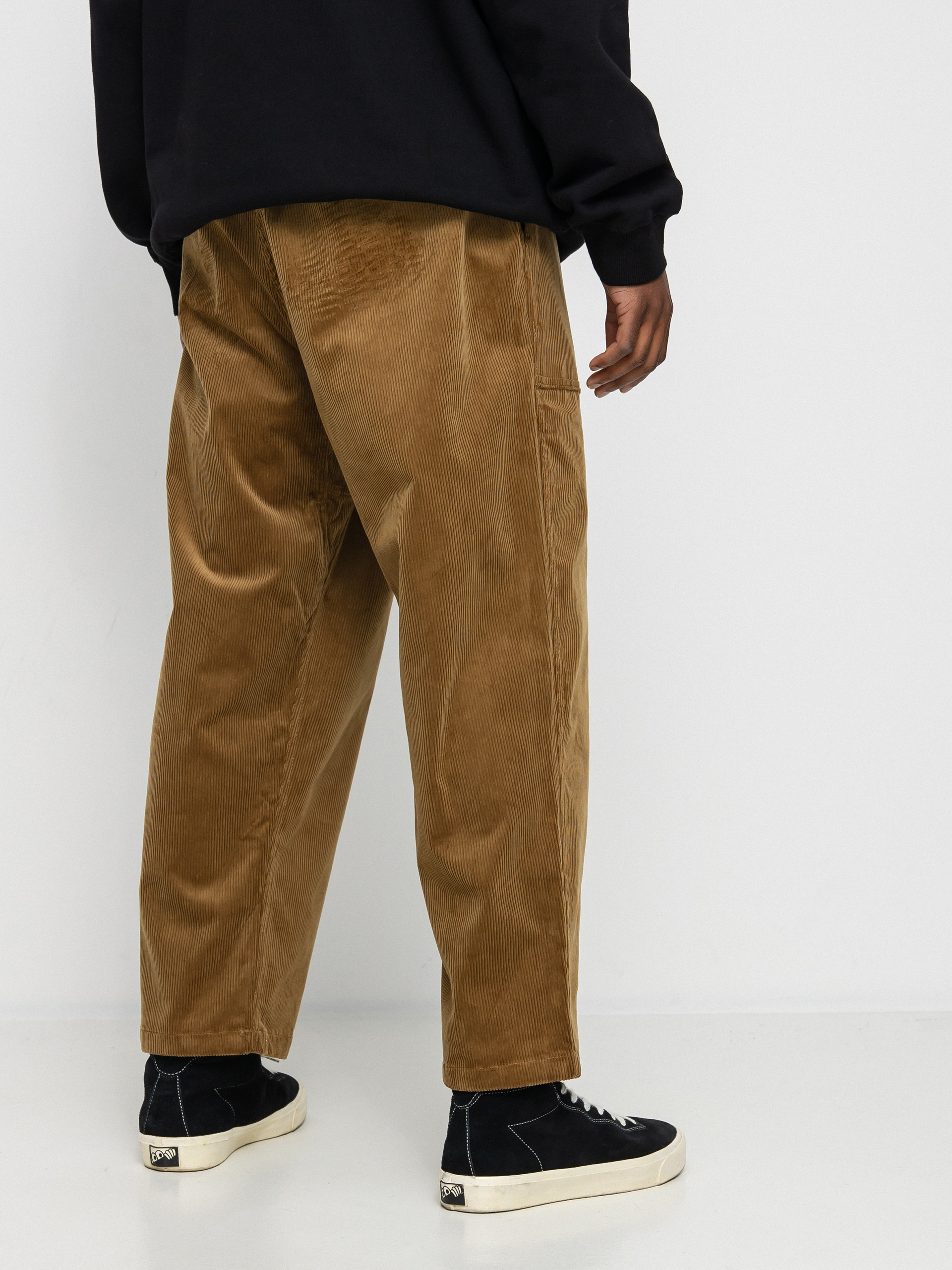 Gramicci Corduroy Loose Tapered Pants (mocha beige)