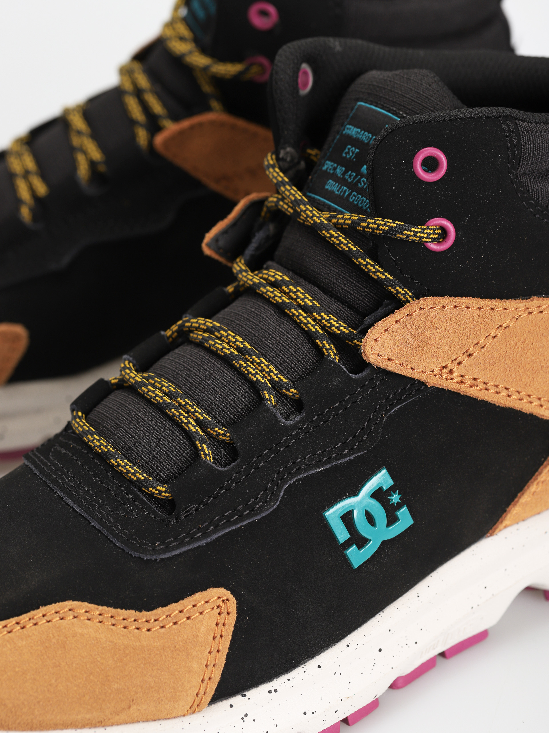 DC MUTINY WR スニーカー DC Shoes 28cm Amazon.com | DC Shoes Men's Mutiny WR Sneaker, Brown/Black