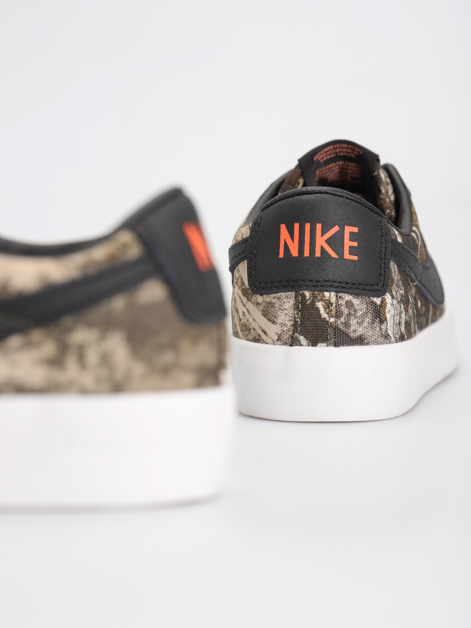 nike sb blazer low canvas desert camo