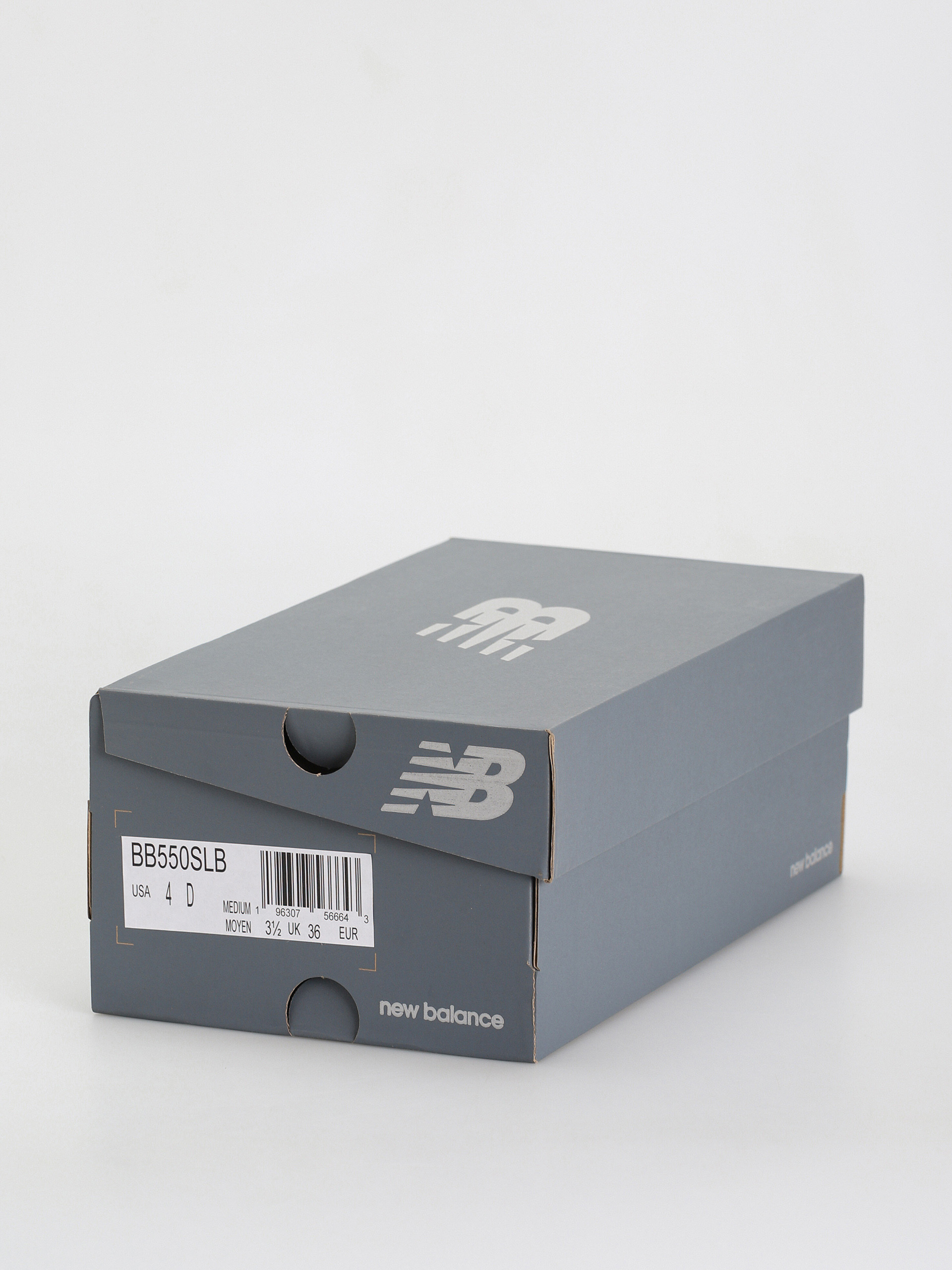 New Balance 550 Shoes (grey suede)