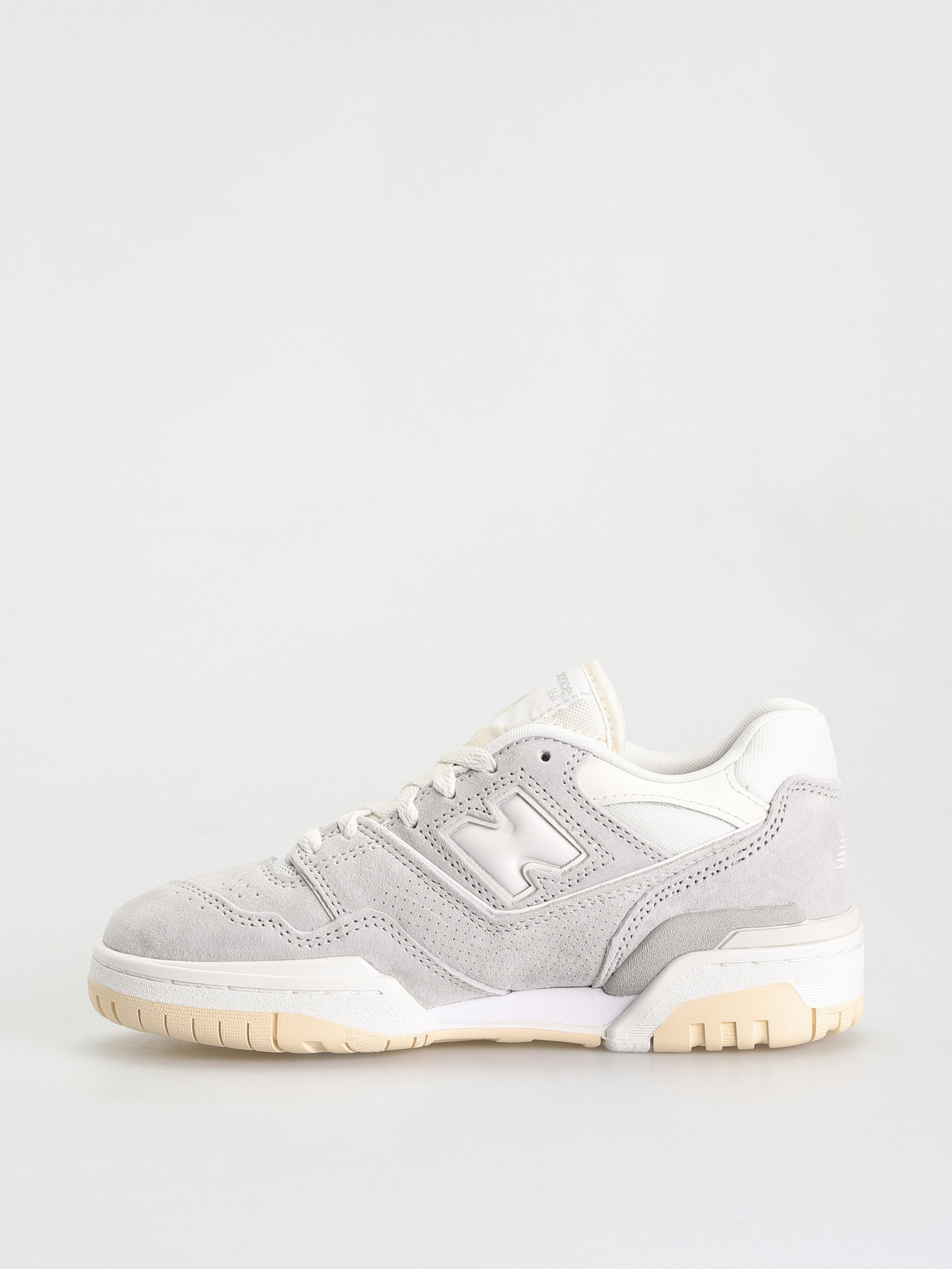 New Balance 550 Shoes (grey suede)