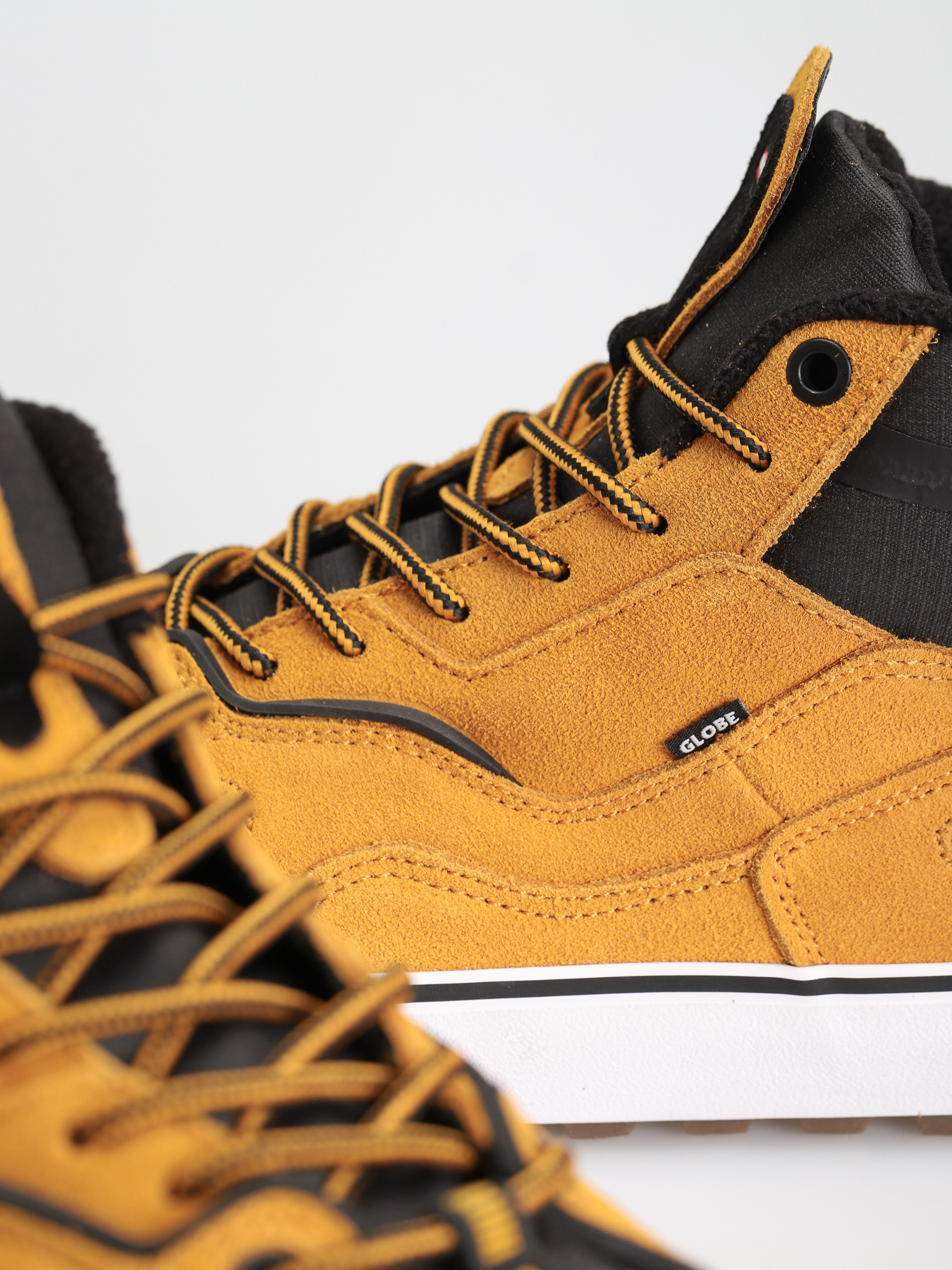 Globe Dimension Schuhe (wheat/black/summit)