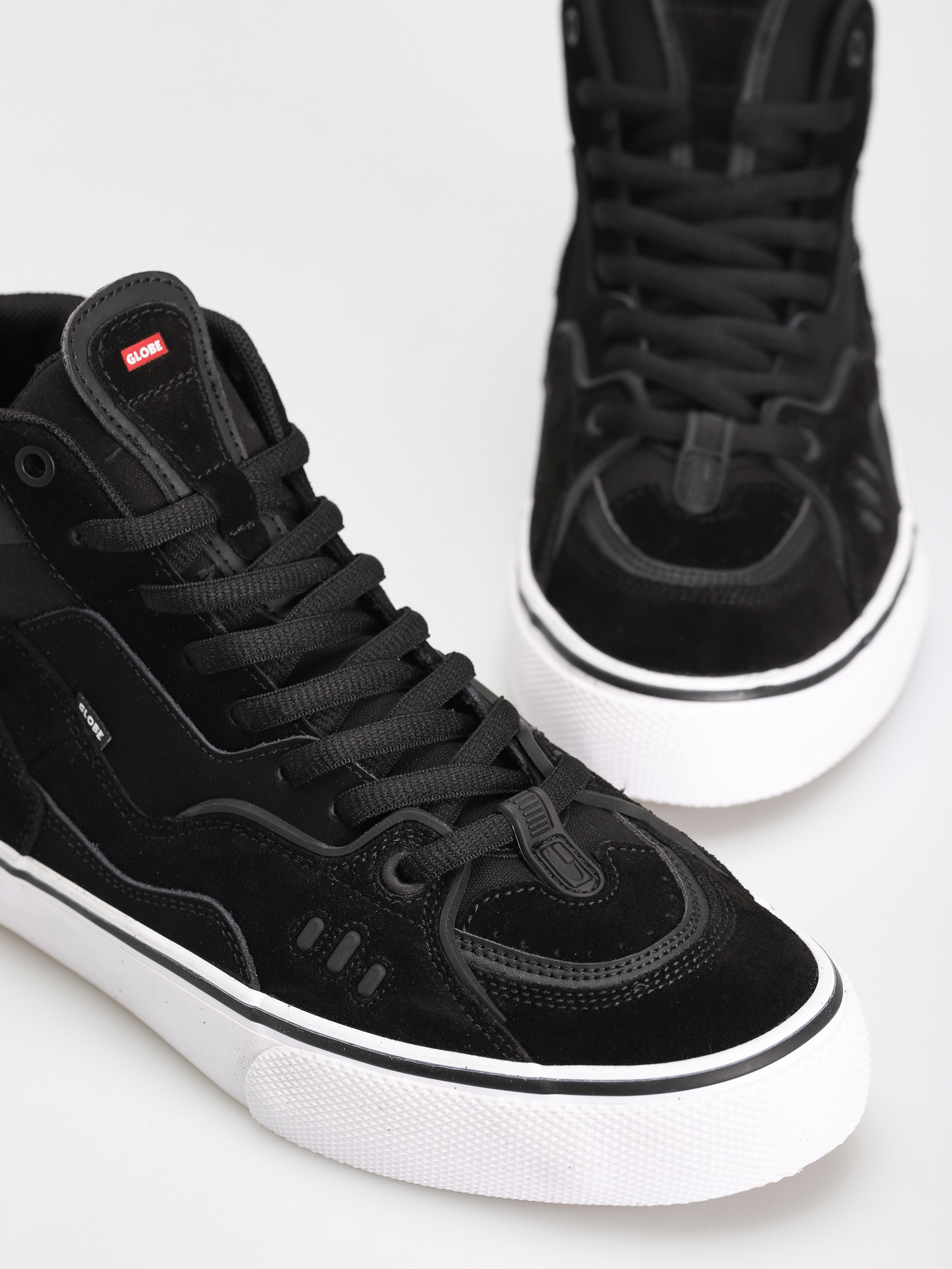 Globe Dimension Shoes (black/white/gum)