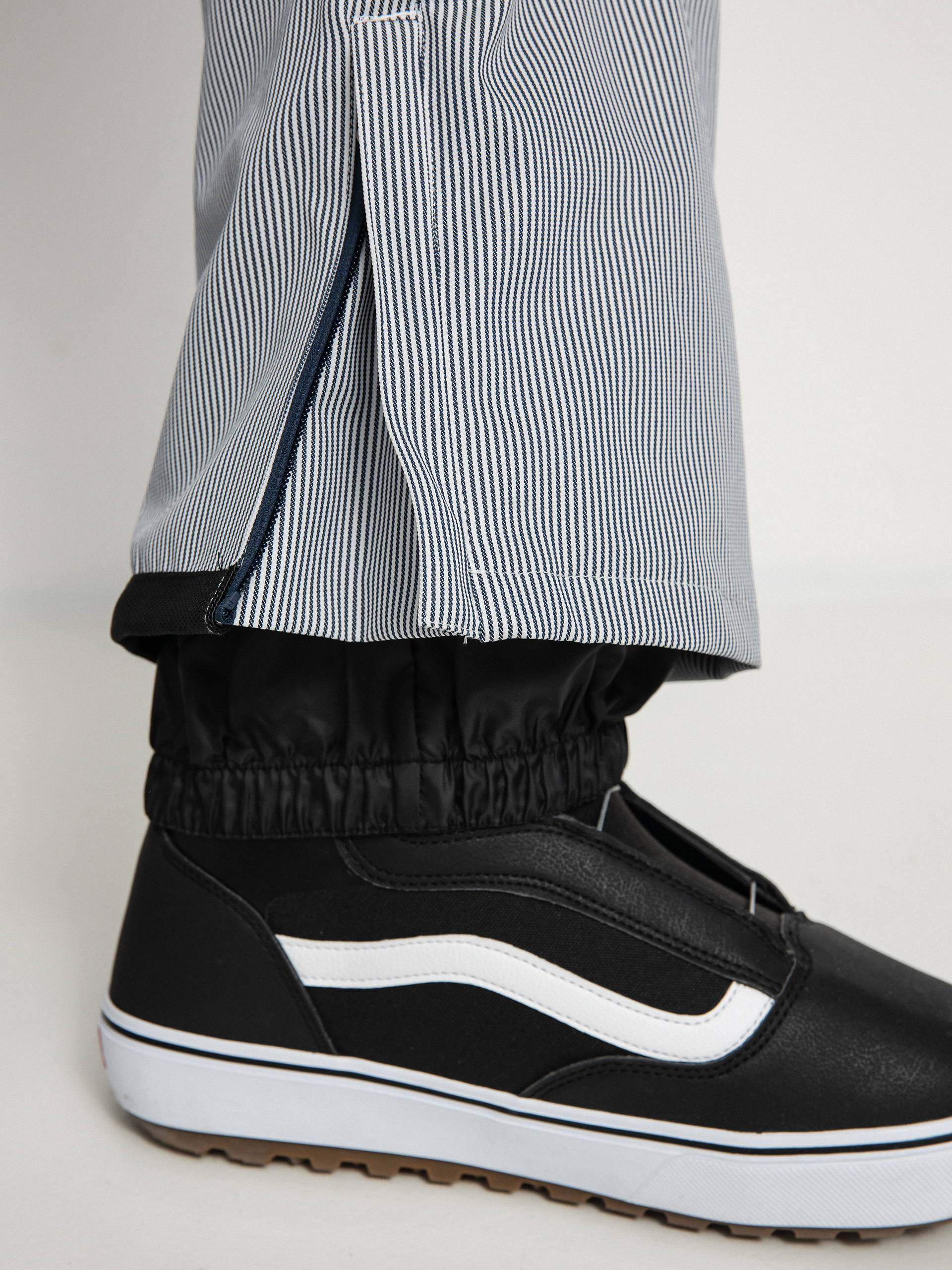 Mens DC Code Snowboard pants (hickory stripe)
