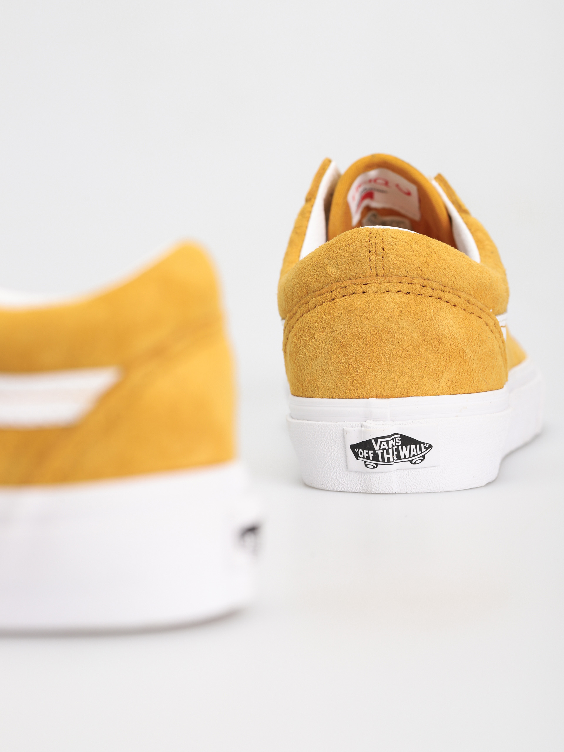 Vans Old Skool Shoes (pig suede golden yellow)