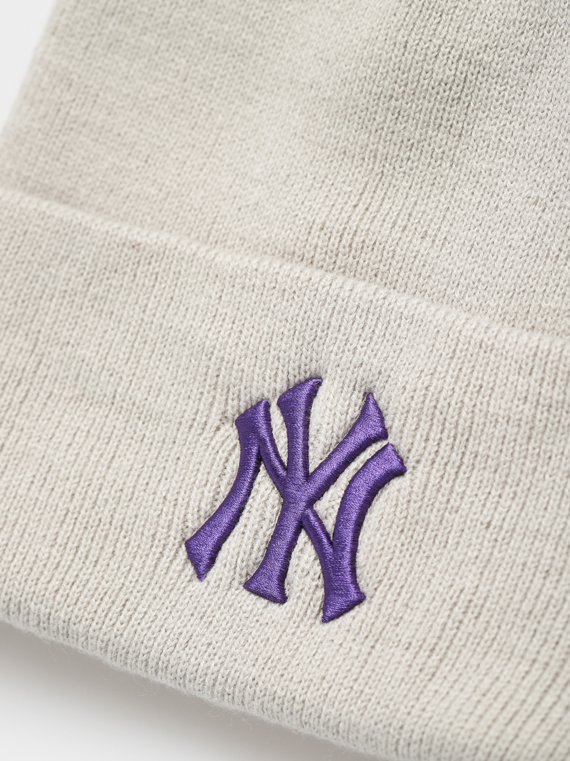 Bonnet Tricoté 39'47 Brand - Modèle Haymaker New York Yankees, Couleur Mauve, 100% Acrylique - 11