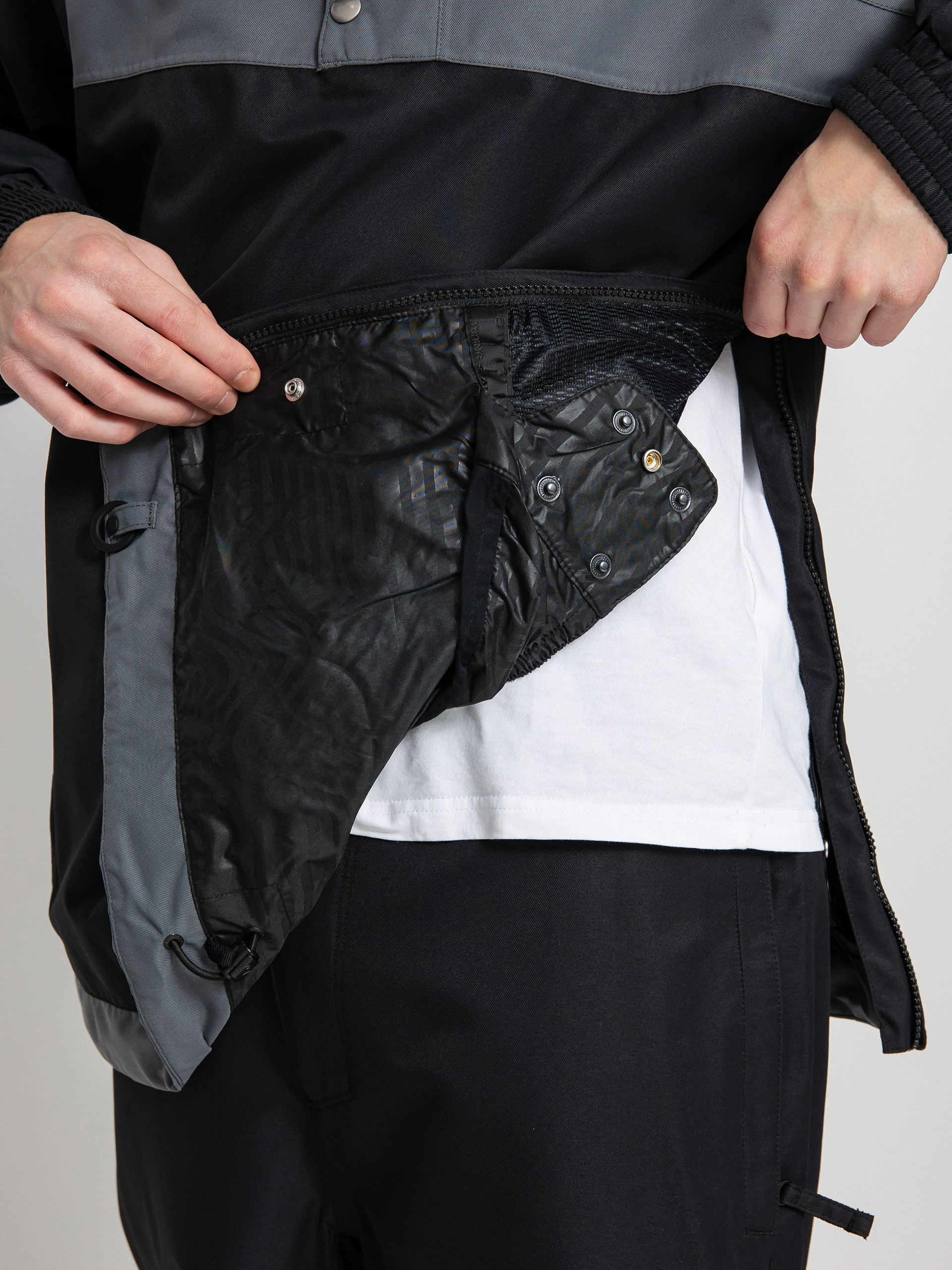 Mens Volcom Longo Pullover Snowboard jacket (black)