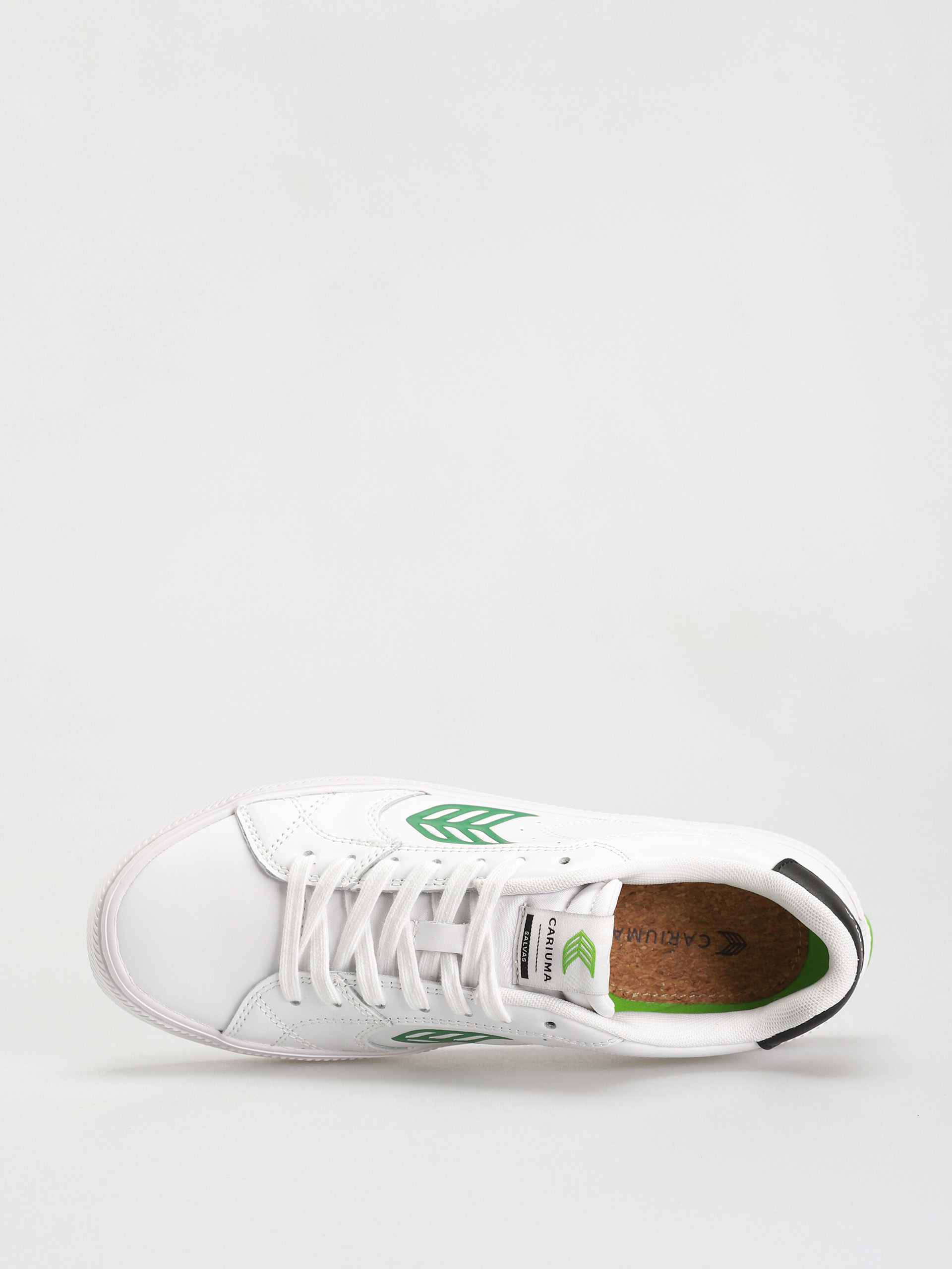 Cariuma Salvas Shoes (white/green)