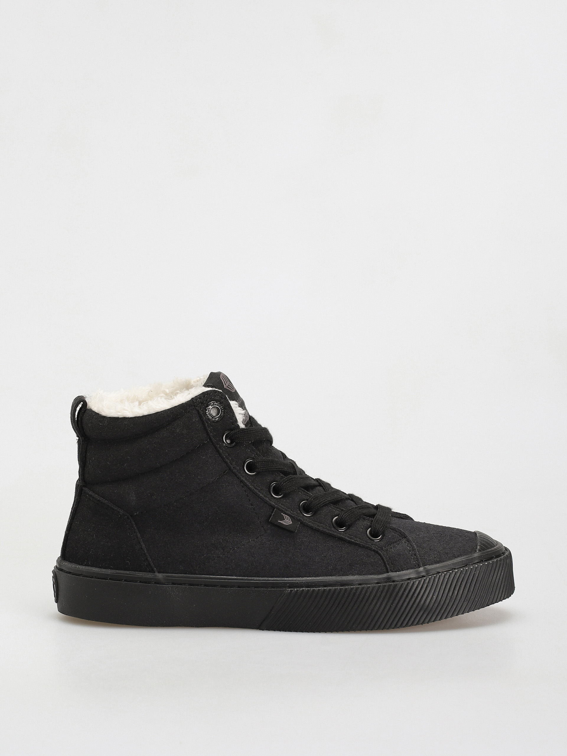 Cariuma Oca High Shoes (all black)