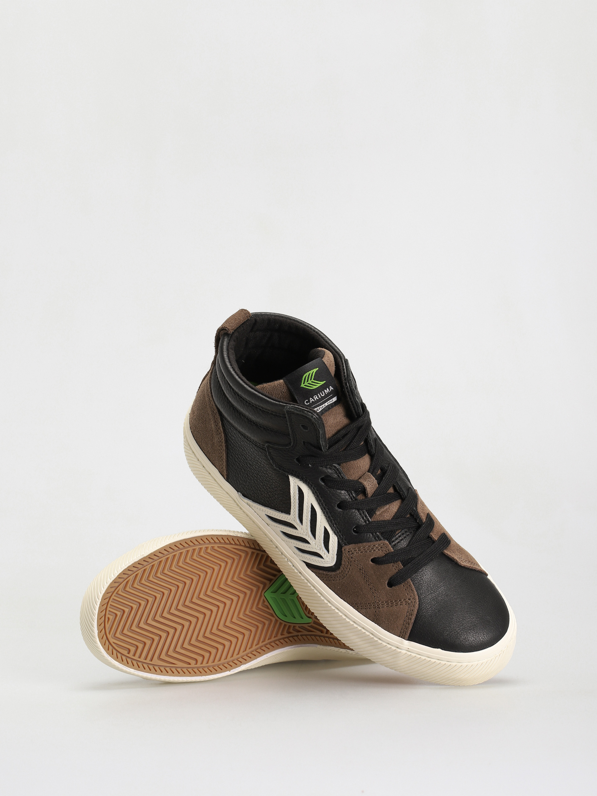 Cariuma Catiba High Pro Shoes (khaki)