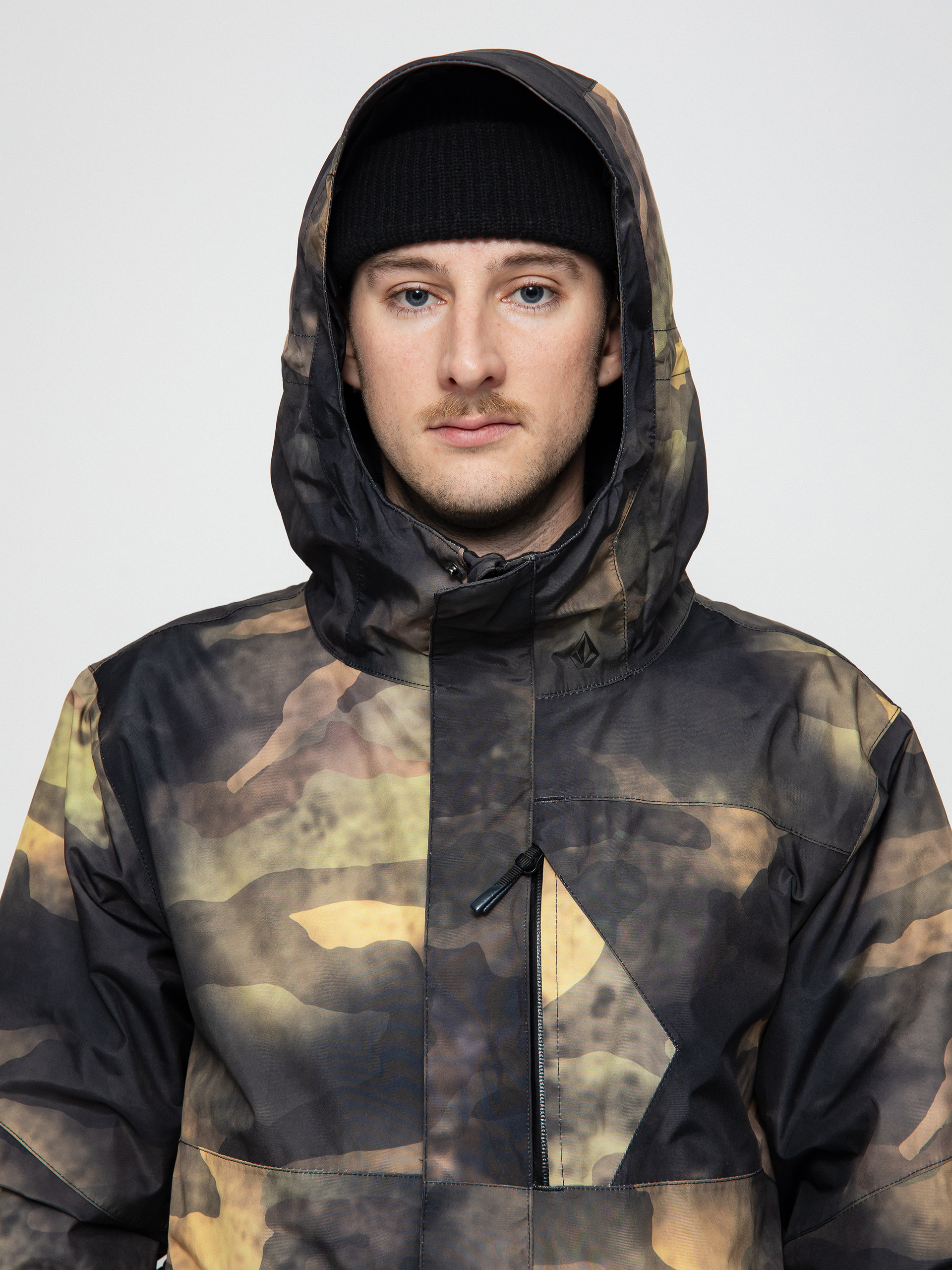 L Ins Gore Tex Snowboard jacket (camouflage)
