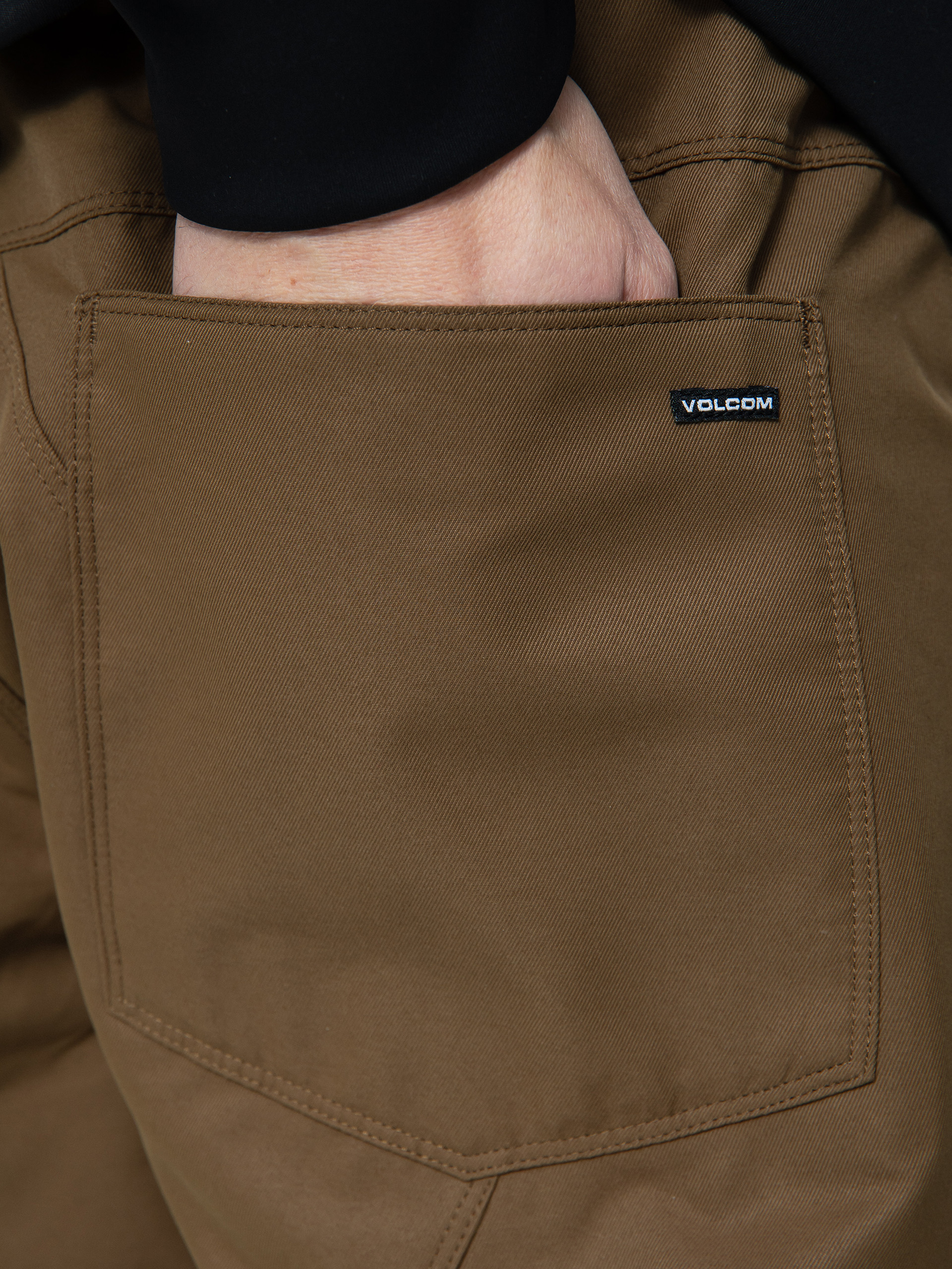 Mens Volcom 5 Pocket Snowboard pants (dark teak)