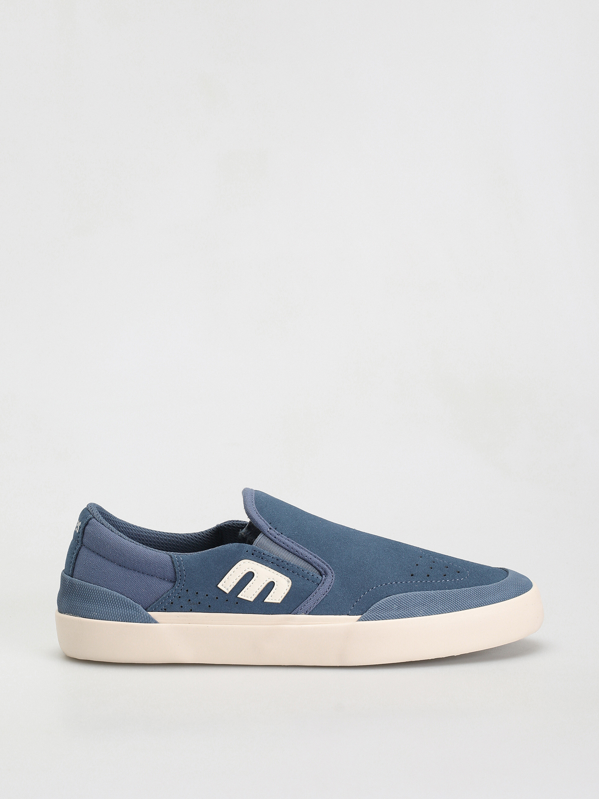 Etnies hot sale slip on