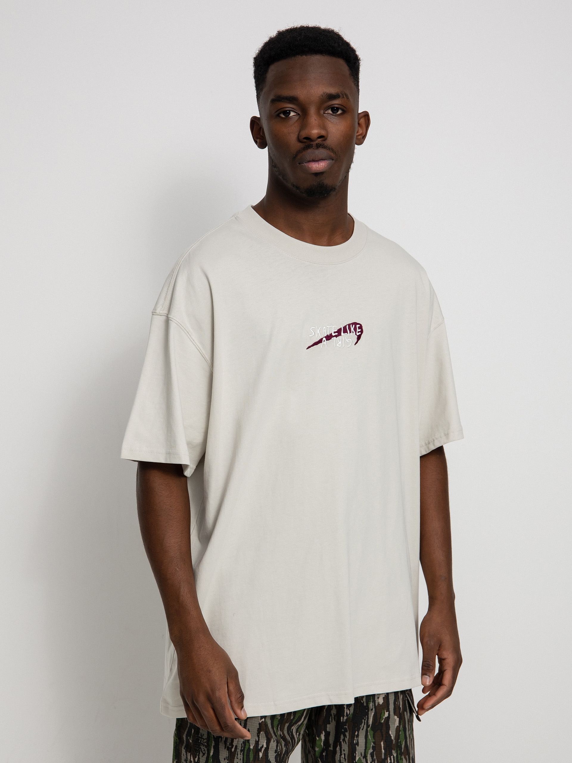 Nike SB Max90 Likeagirl T-shirt (light bone)