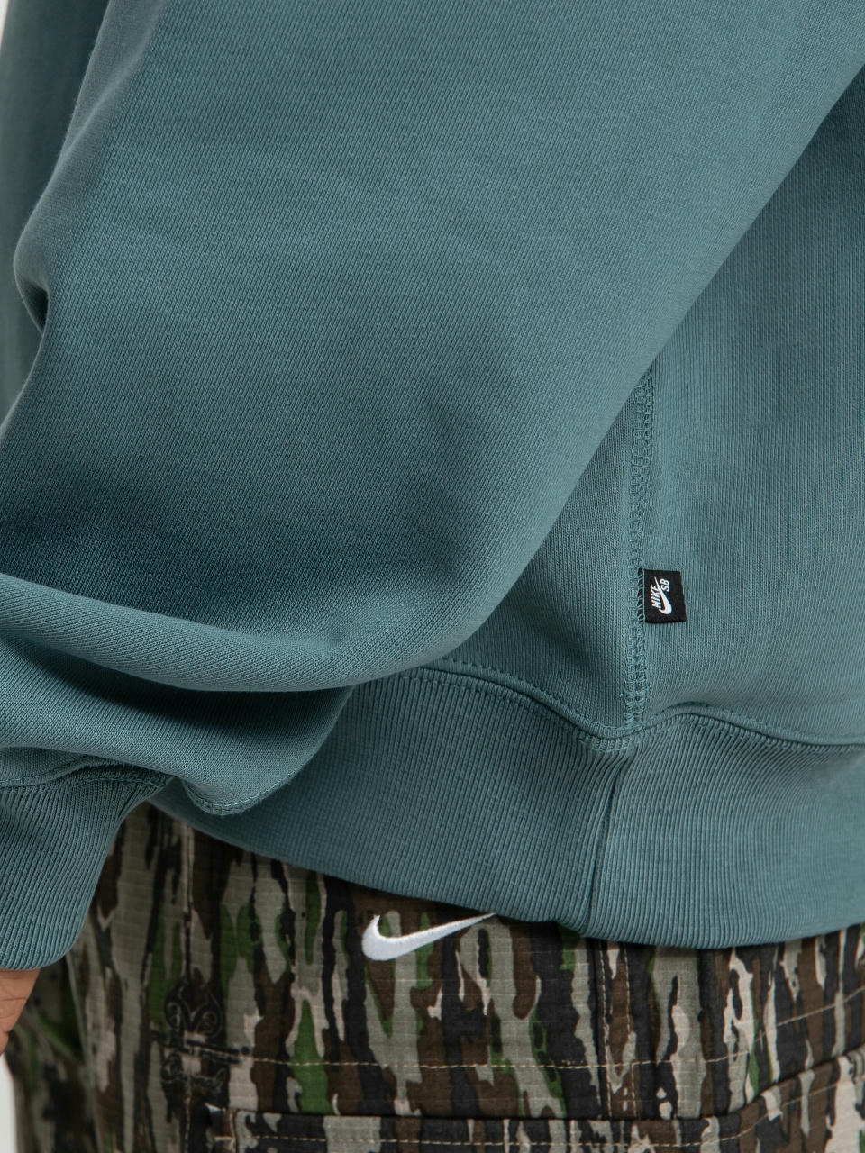 Nike SB Flccrw Sk8 Likeagirl 2 Sweatshirt (mineral slate)