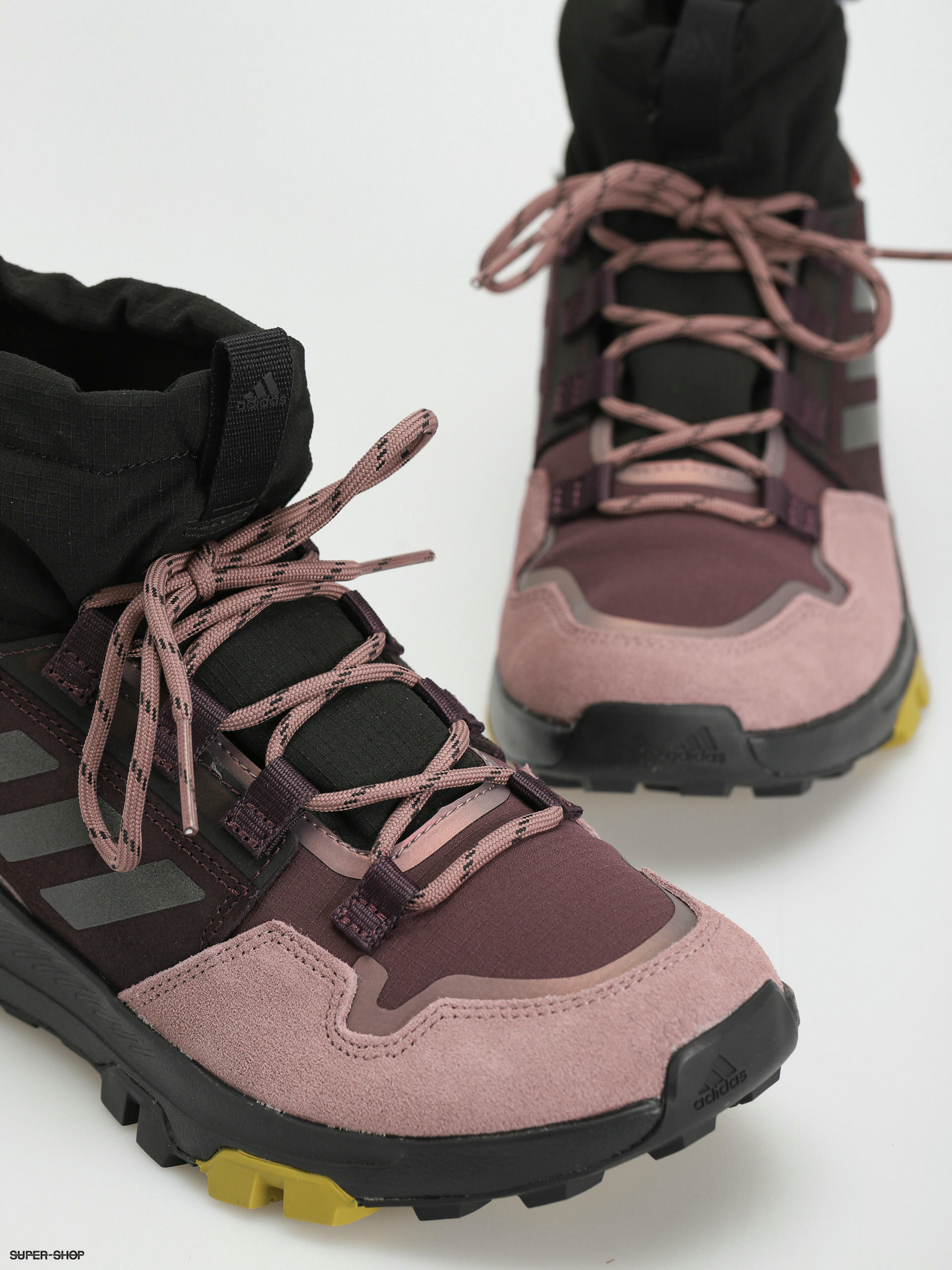 terrex hikster mid cold rdy hiking shoes