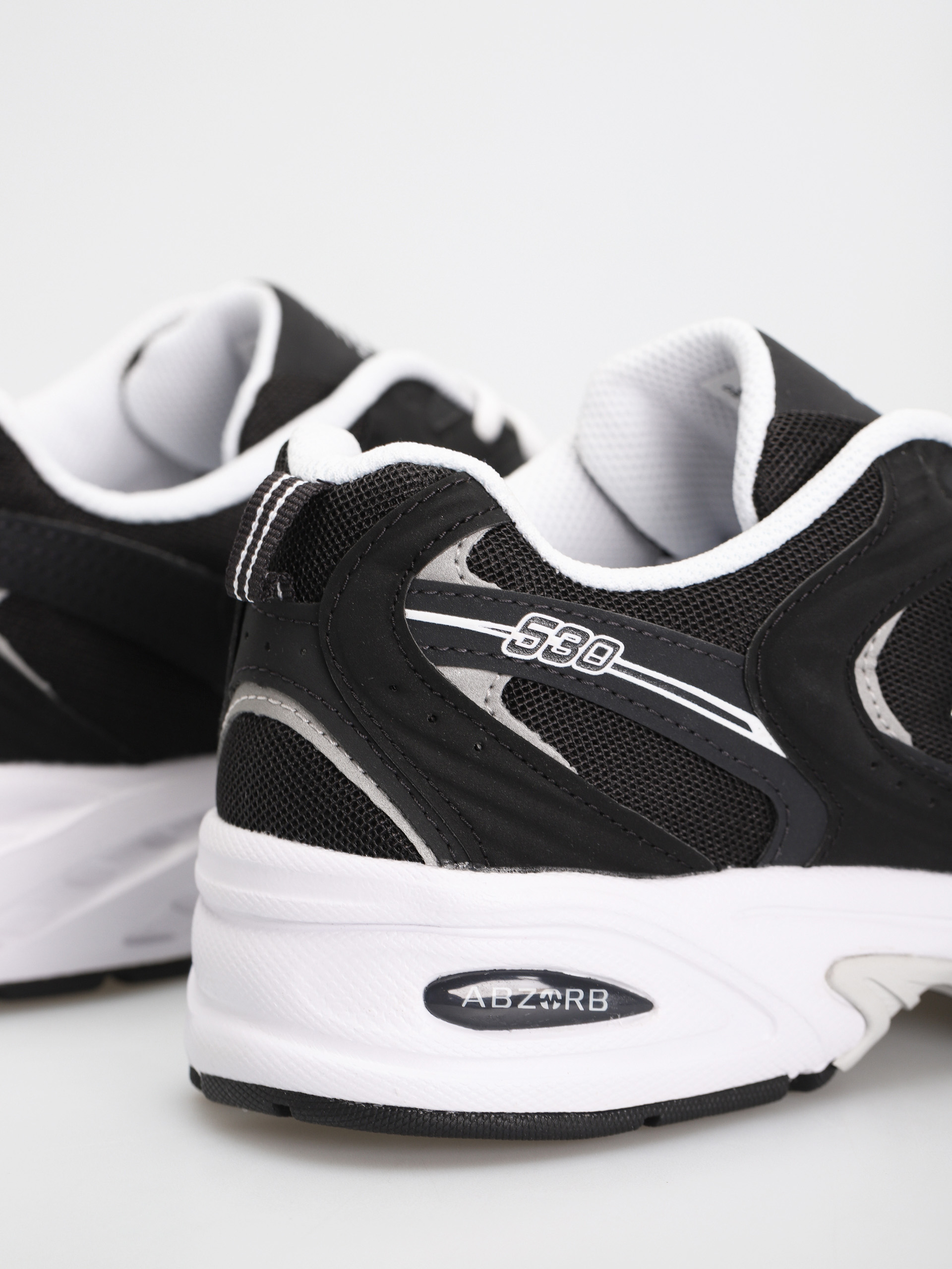 New Balance 530 Shoes (black)