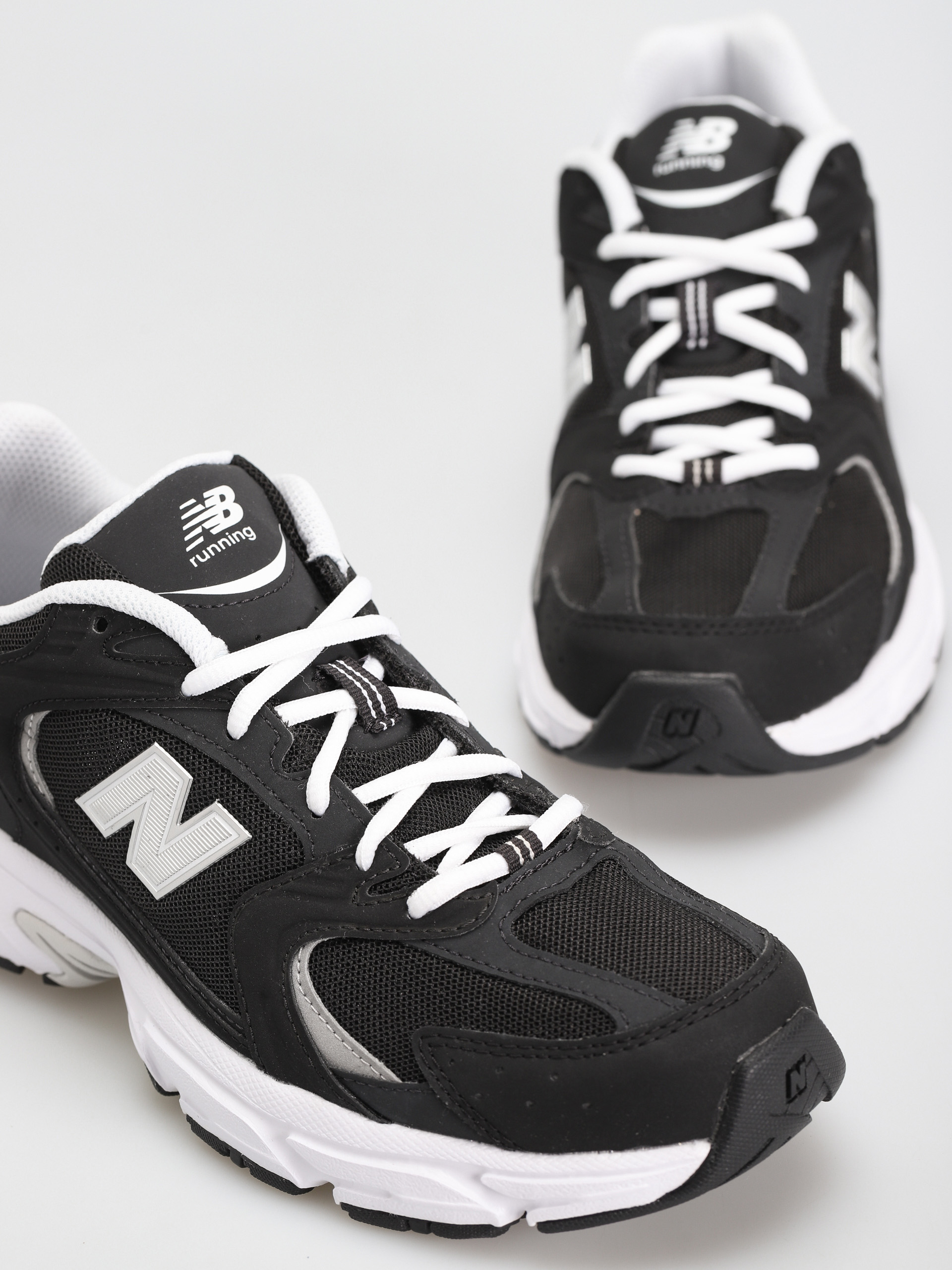 New Balance 530 Shoes (black)