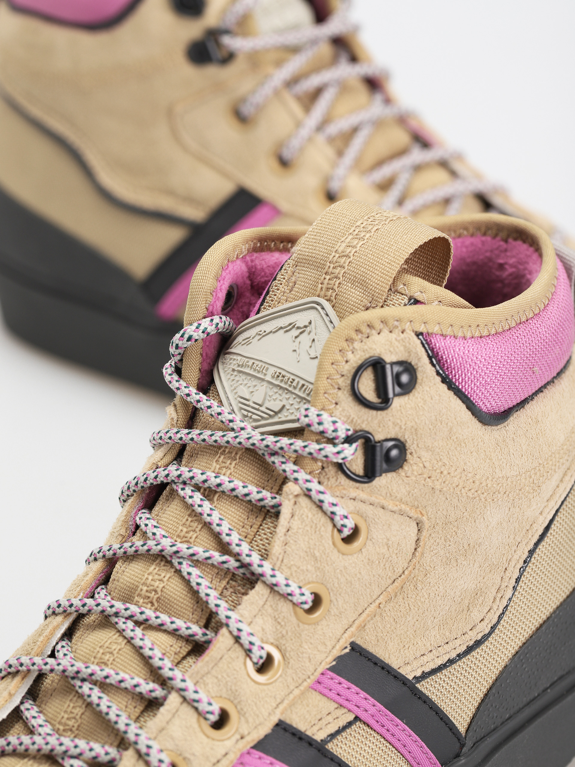 adidas Originals Akando Atr Schuhe (beiton/sepuli/carbon)