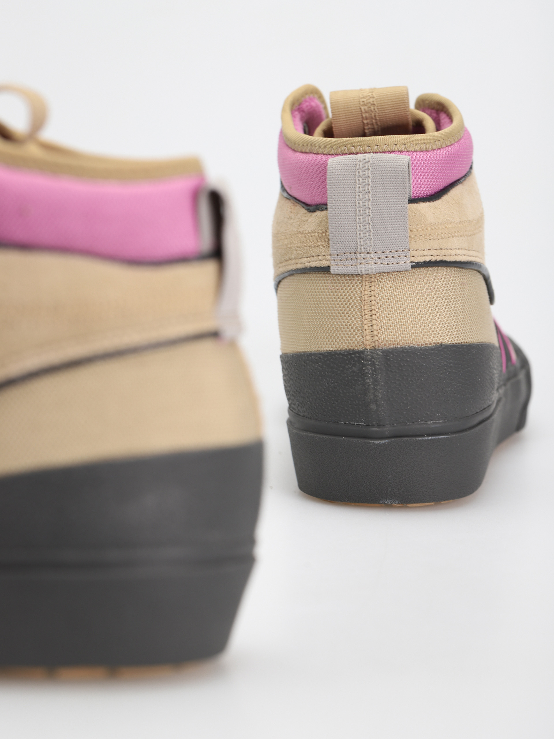 adidas Originals Akando Atr Schuhe (beiton/sepuli/carbon)