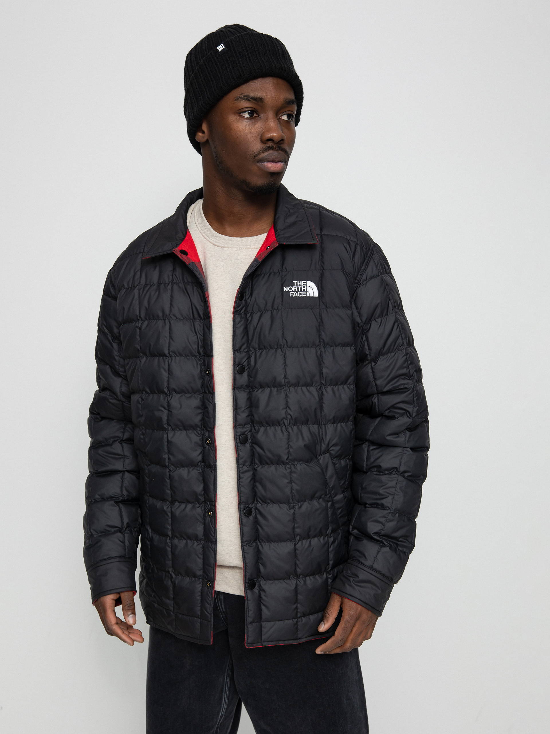 The North Face Reversible ThermoBall Jacke (tnf black/tnf red)
