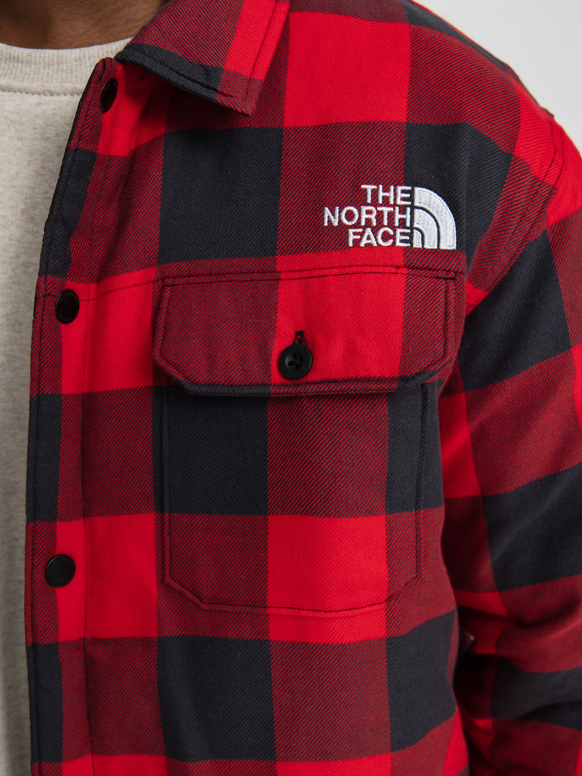 The North Face Reversible ThermoBall Jacket (tnf black/tnf red)
