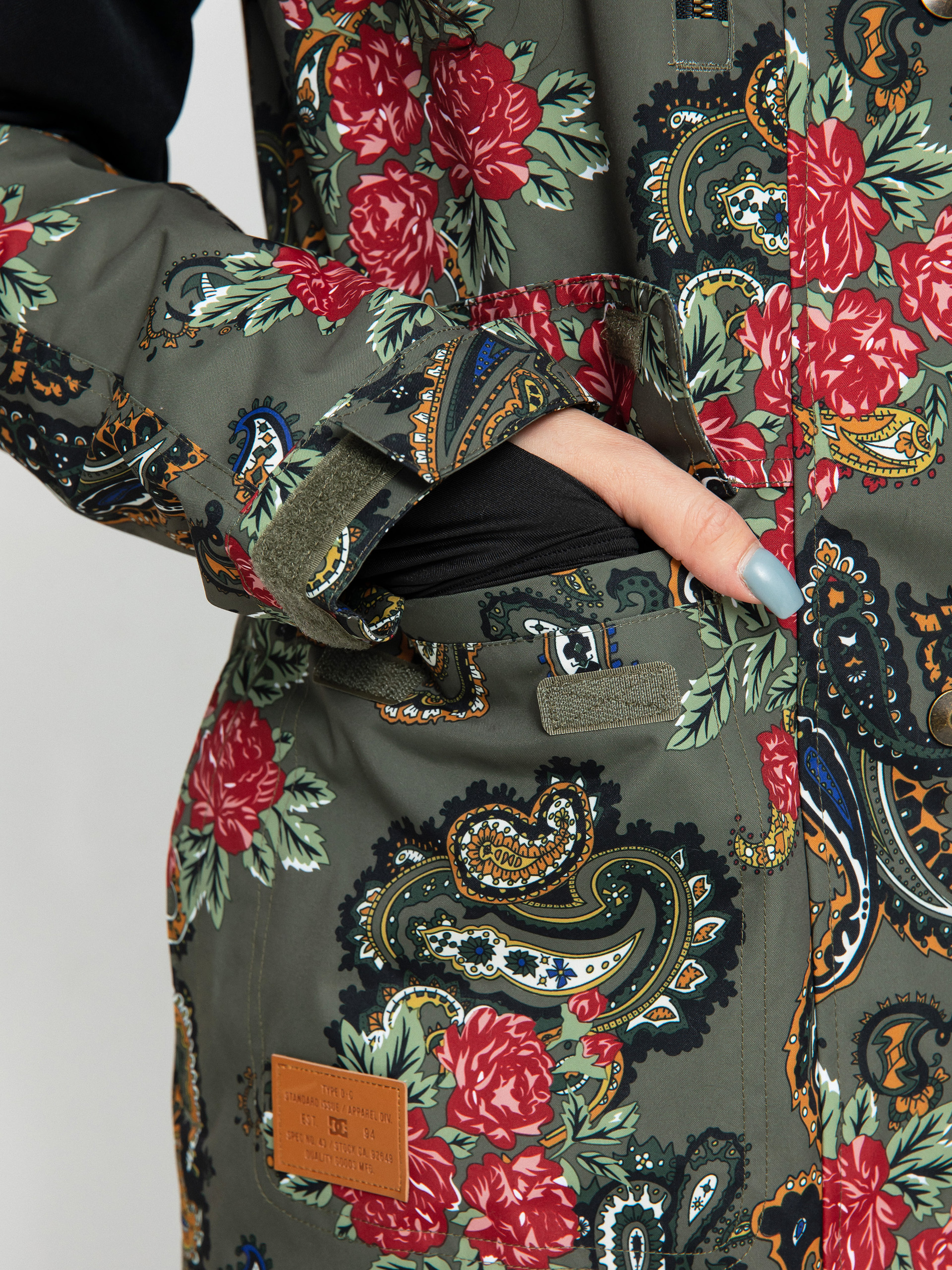 Womens DC Liberate Snowboard jacket (paisley ivy green)