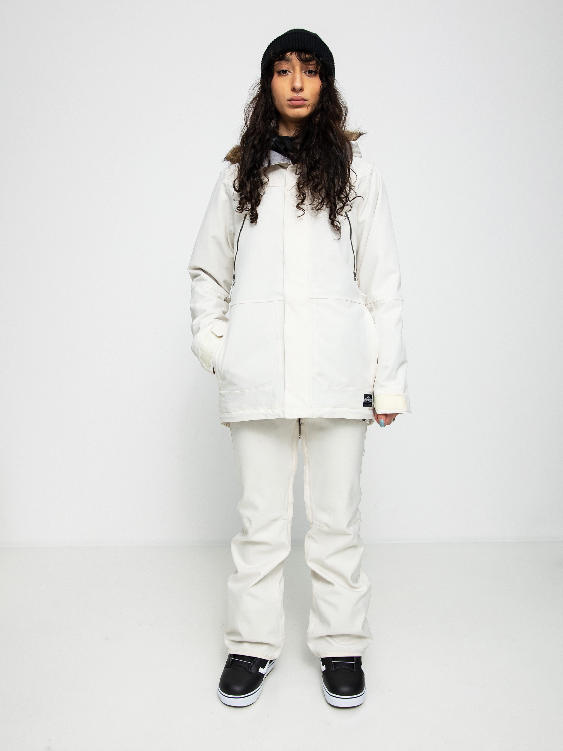 White snowboard best sale jacket womens