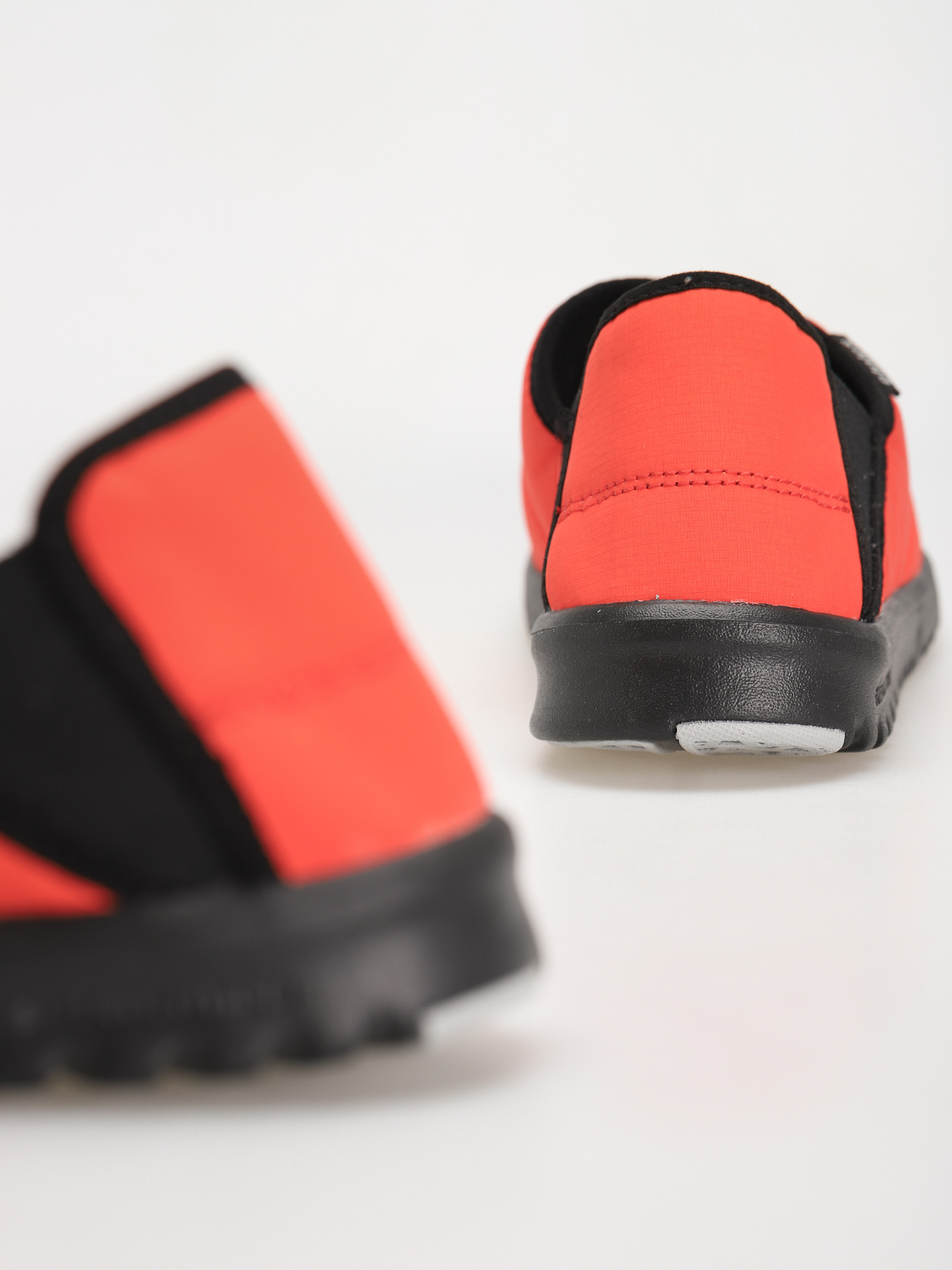 Etnies Scout Slipper Shoes (red/black/grey)