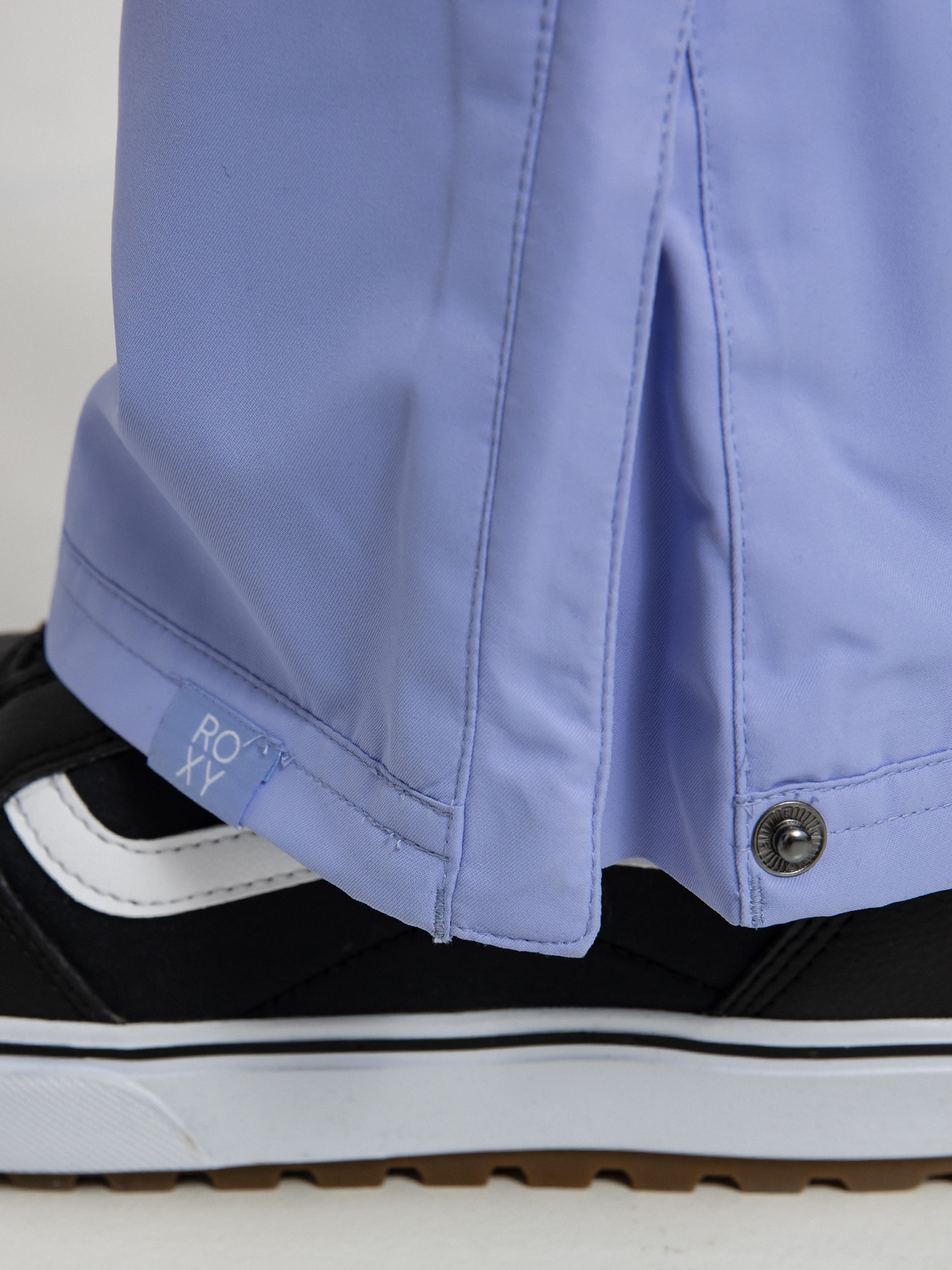 Womens Roxy Backyard Snowboard pants (easter egg)