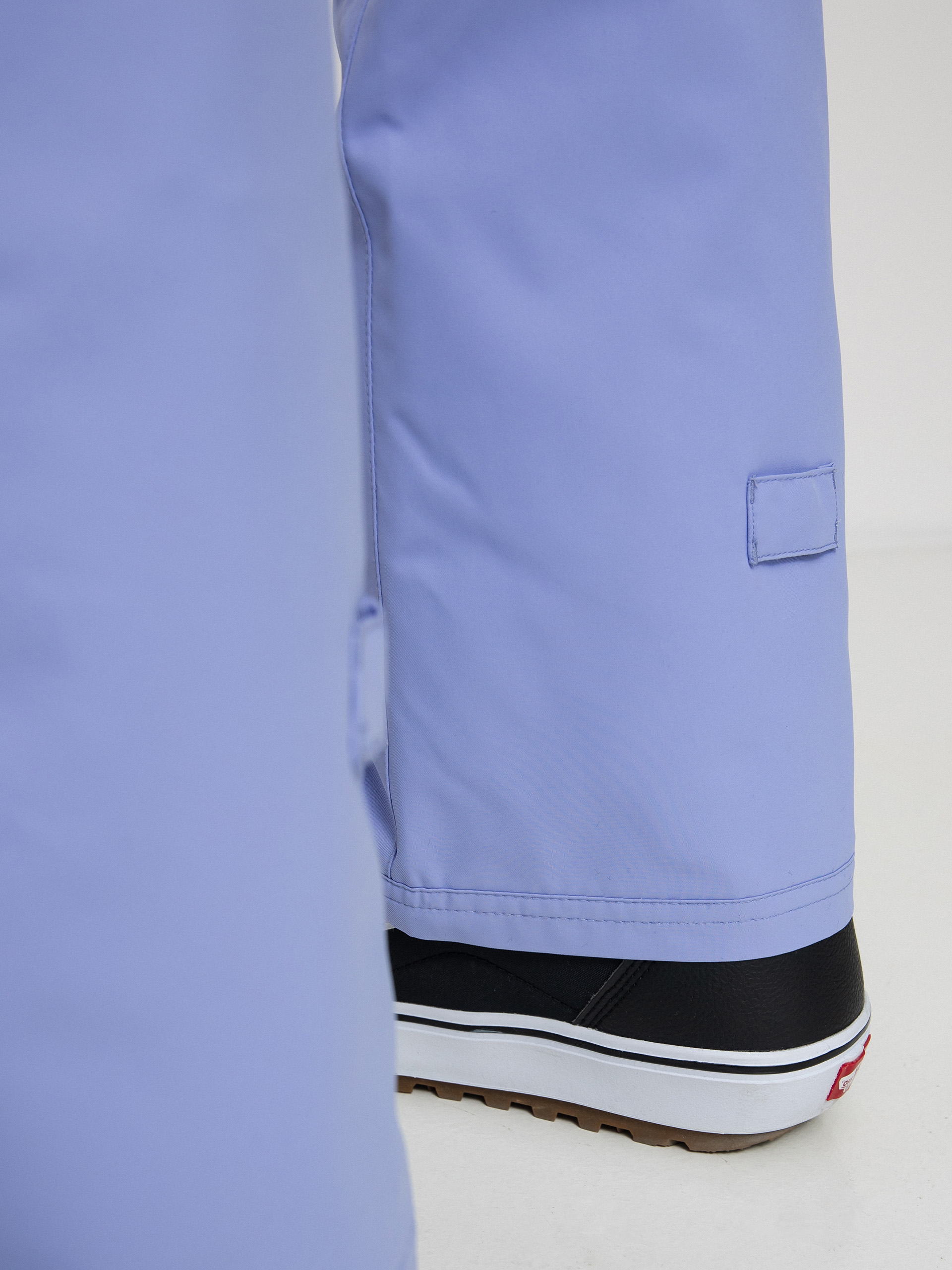 Womens Roxy Backyard Snowboard pants (easter egg)