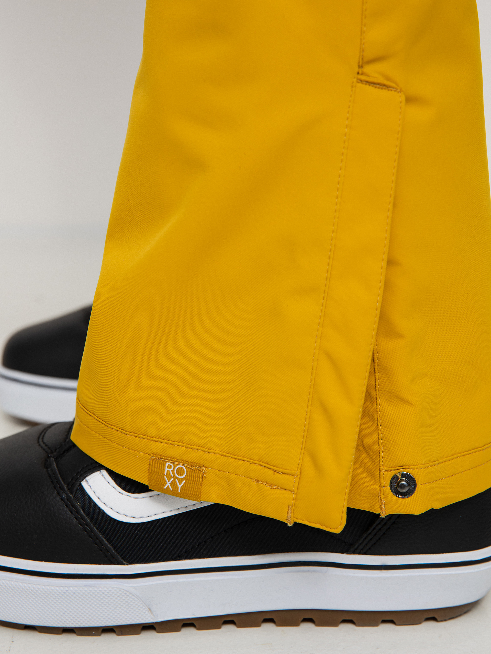 Womens Roxy Backyard Snowboard pants (honey)