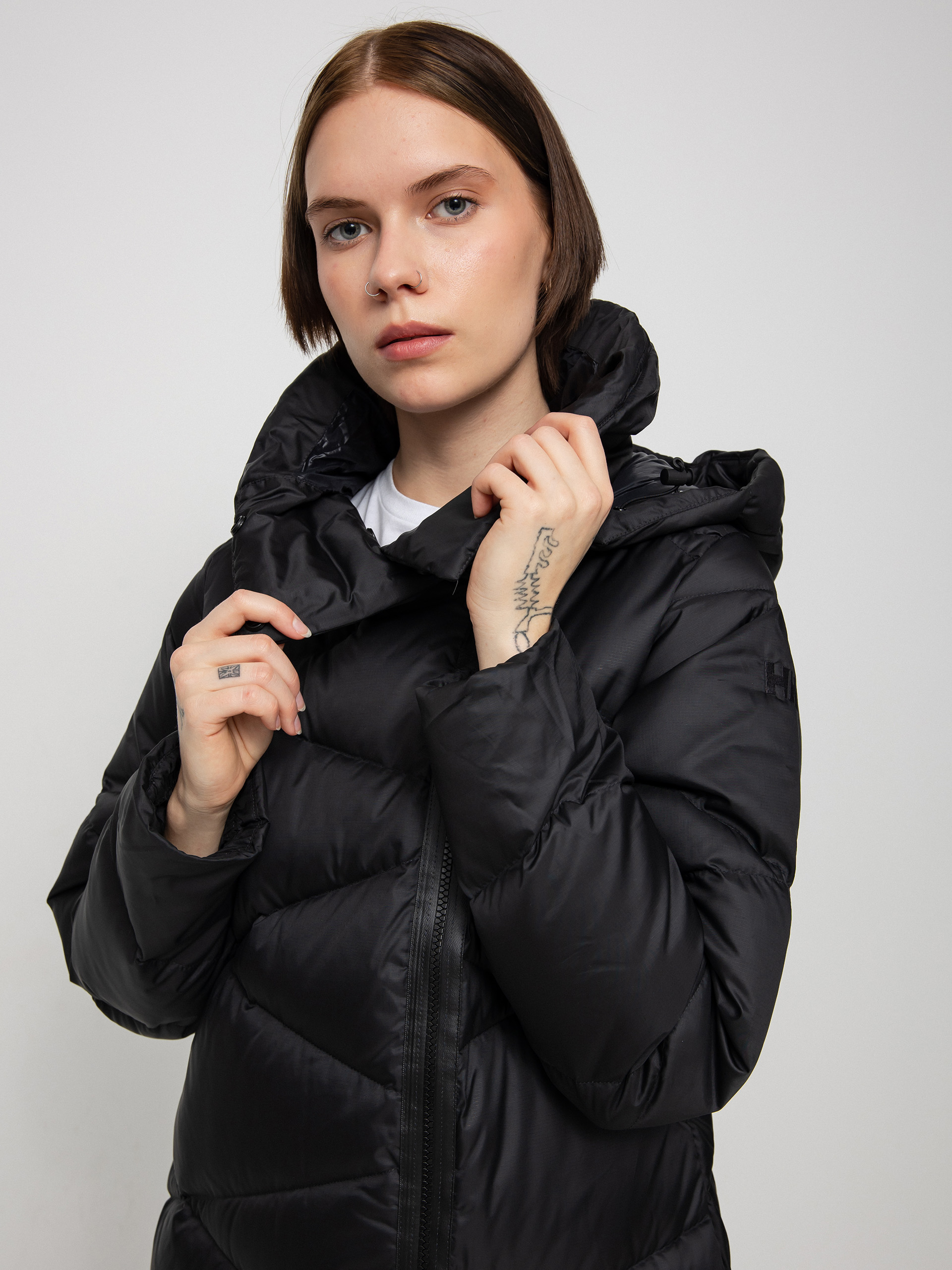 Helly Hansen Tundra Down Jacke Wmn (black)