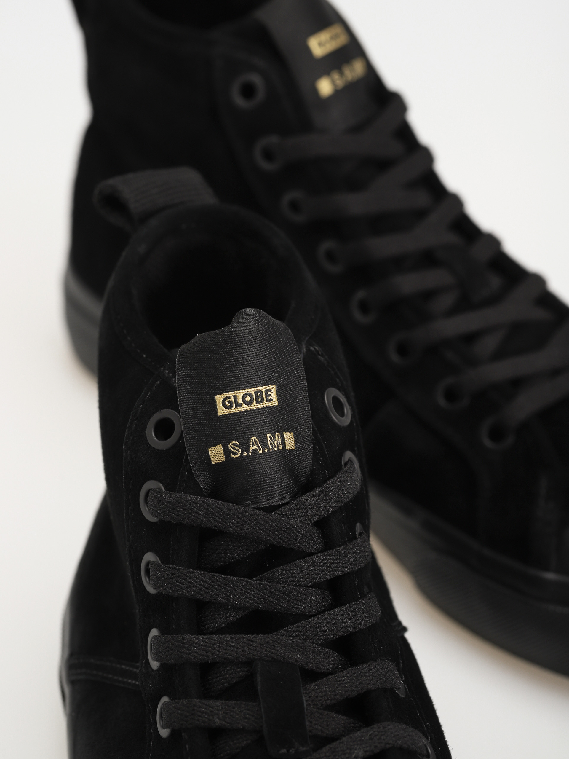 Globe Los Angered II Schuhe (black wolverine/montano)